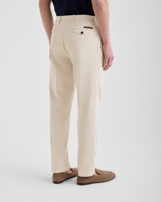 Pantalone con pinces Beige chiaro | Filippo De Laurentiis Pantalone con pinces Beige chiaro | Filippo De Laurentiis