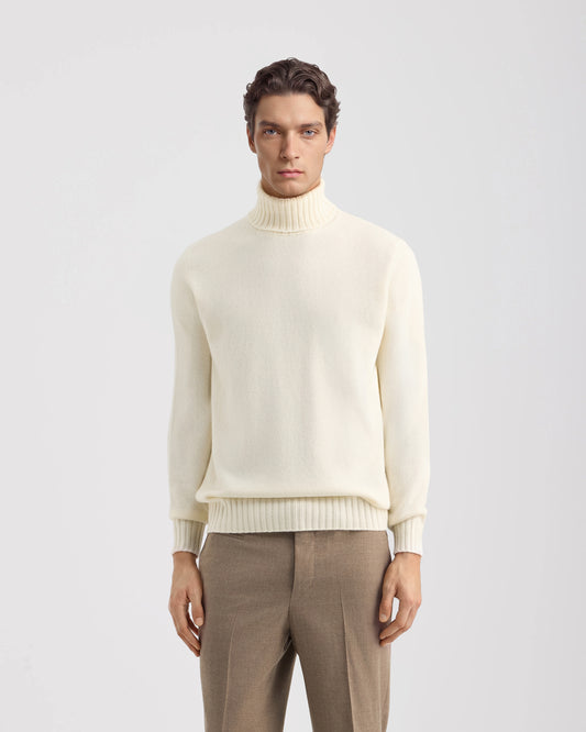 Turtleneck sweater MILK | Filippo De Laurentiis Turtleneck sweater MILK | Filippo De Laurentiis