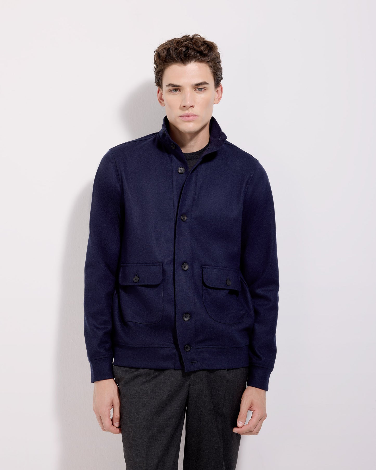 Cardigan bottoni in tessuto infeltrito lana cashmere blu navy