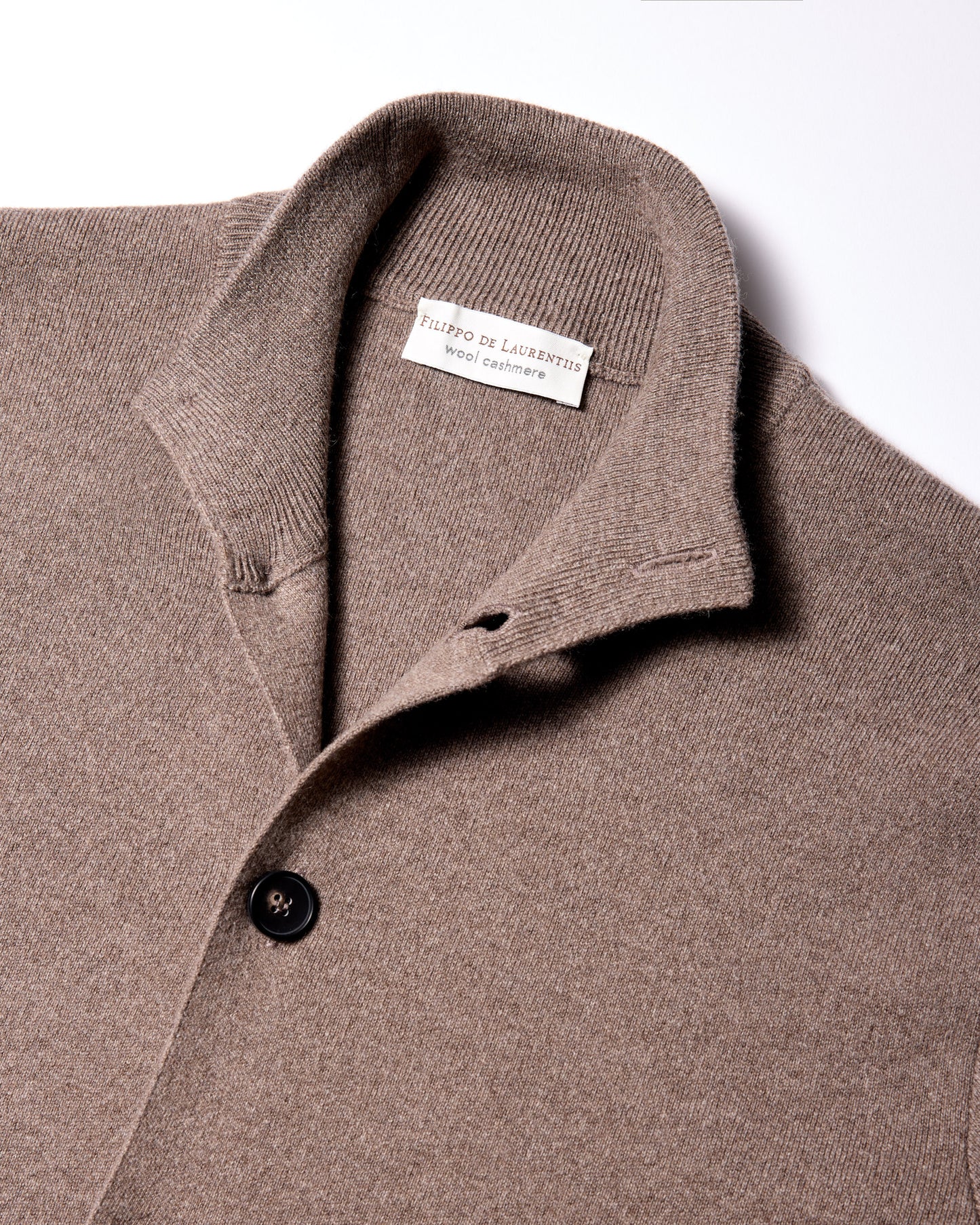 Blusotto con bottoni lana cashmere tortora