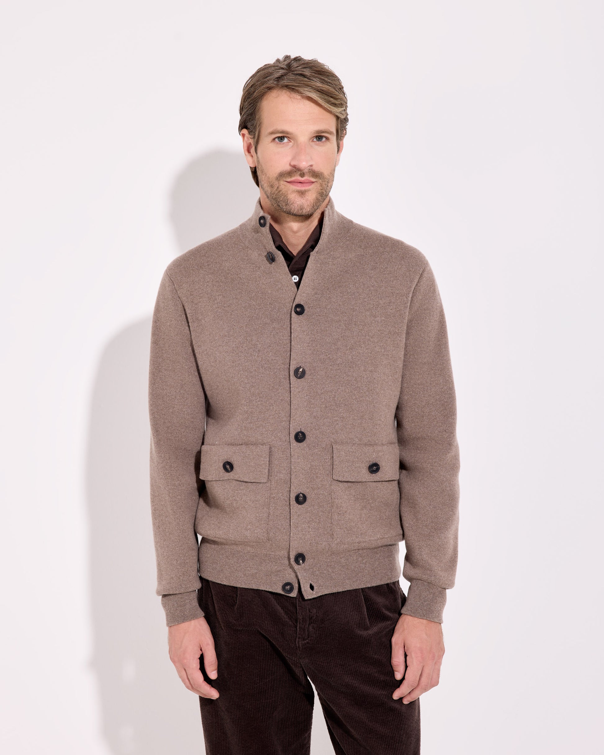 Blusotto con bottoni lana cashmere tortora