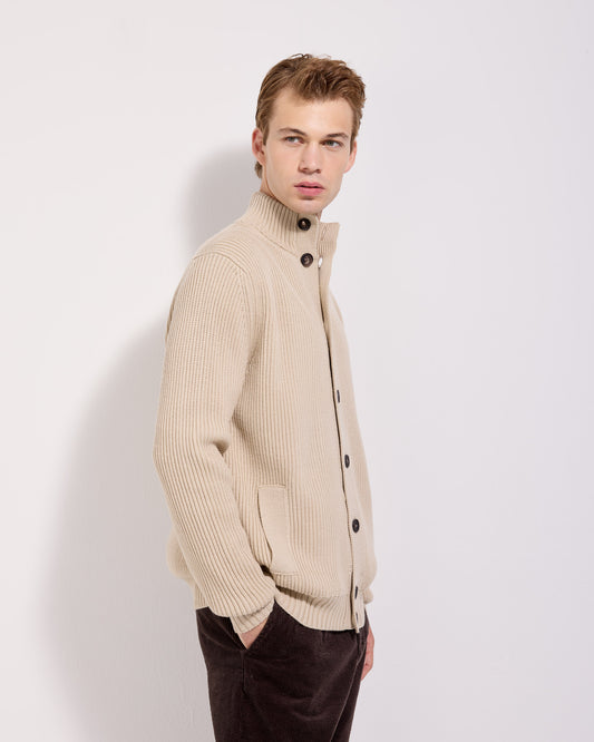 Cardigan con bottoni costa inglese lana merino sabbia