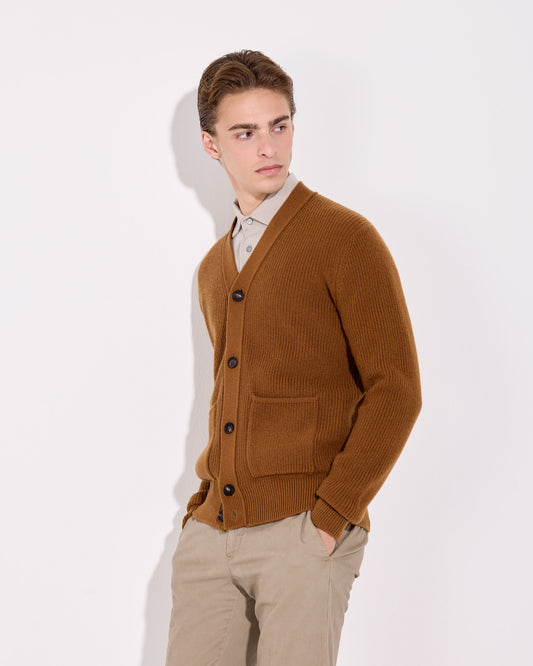 Cardigan costa inglese