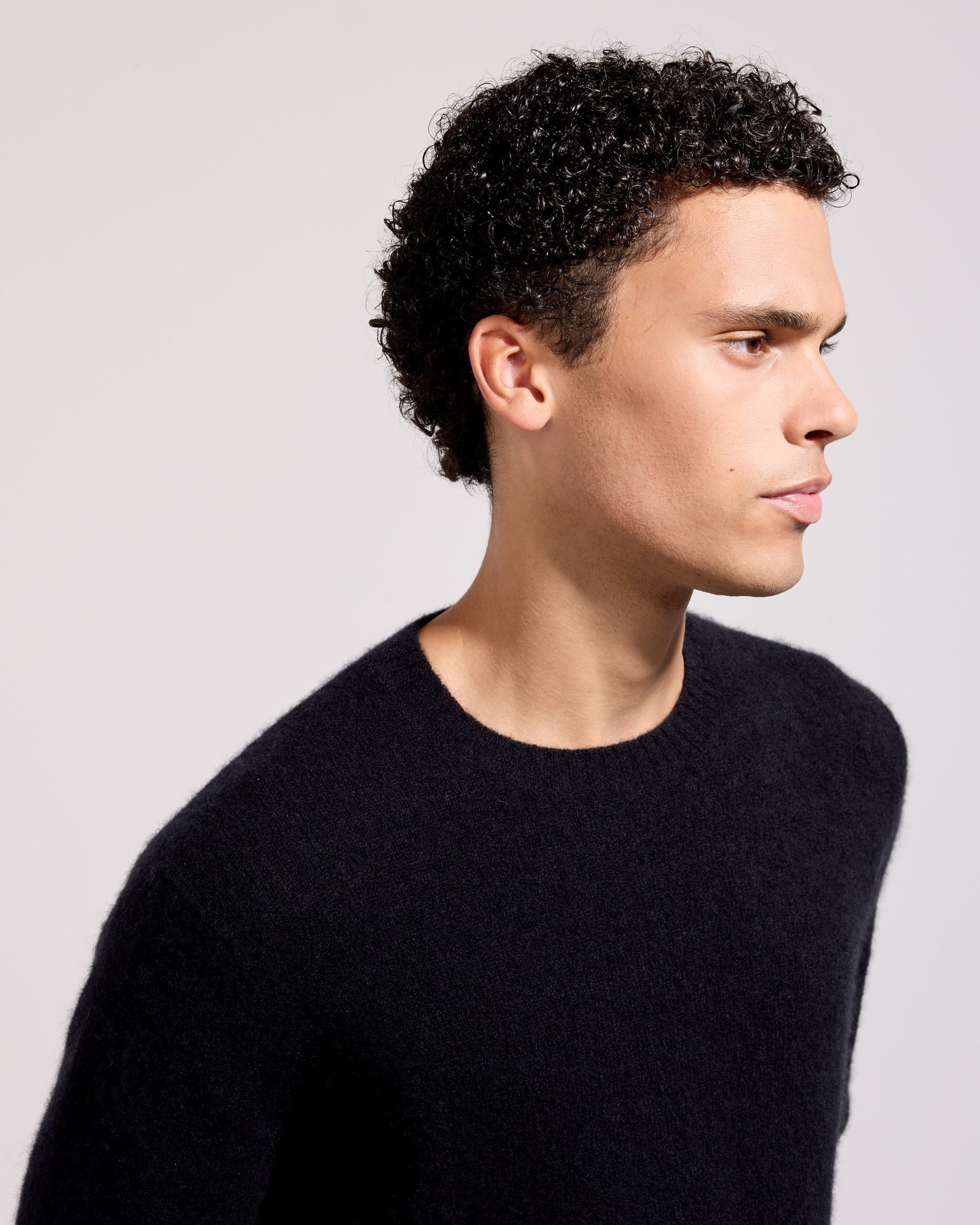Girocollo garzato cashmere seta nero