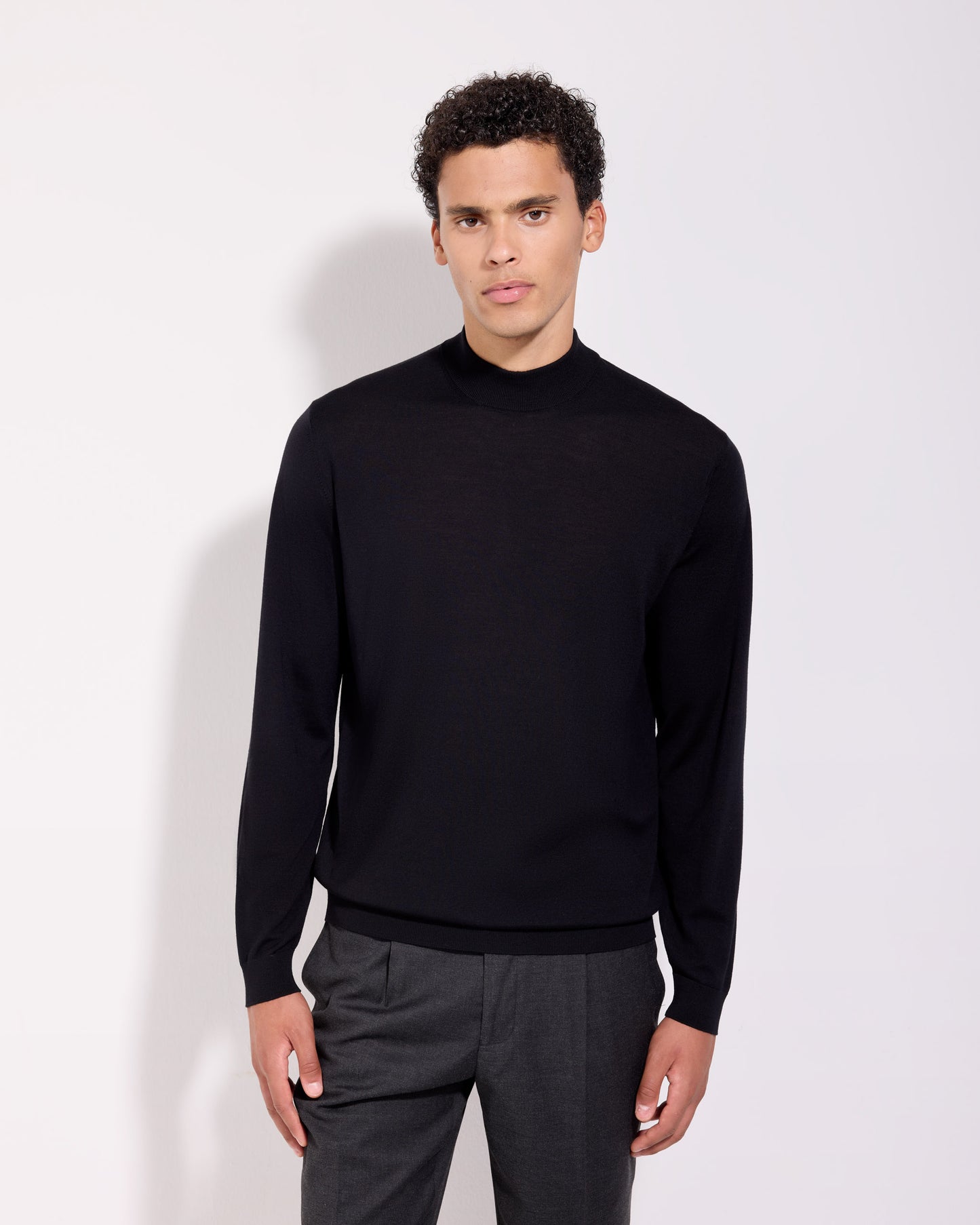 Lupetto 180s merino nero