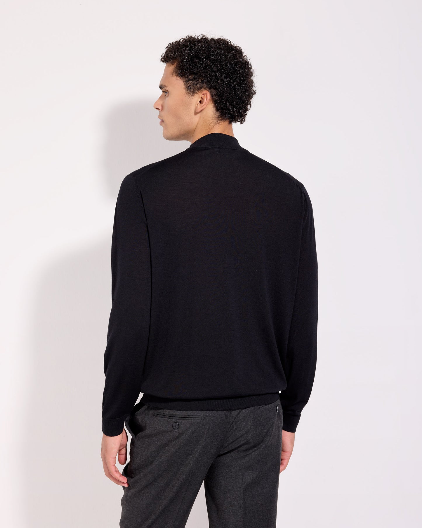 Lupetto 180s merino nero