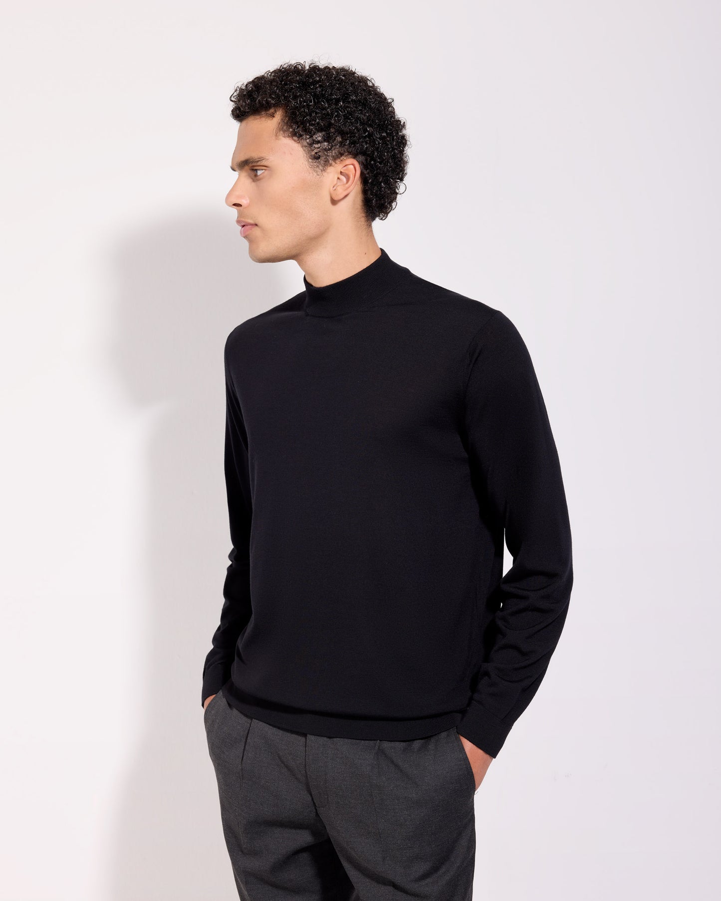 Lupetto 180s merino nero