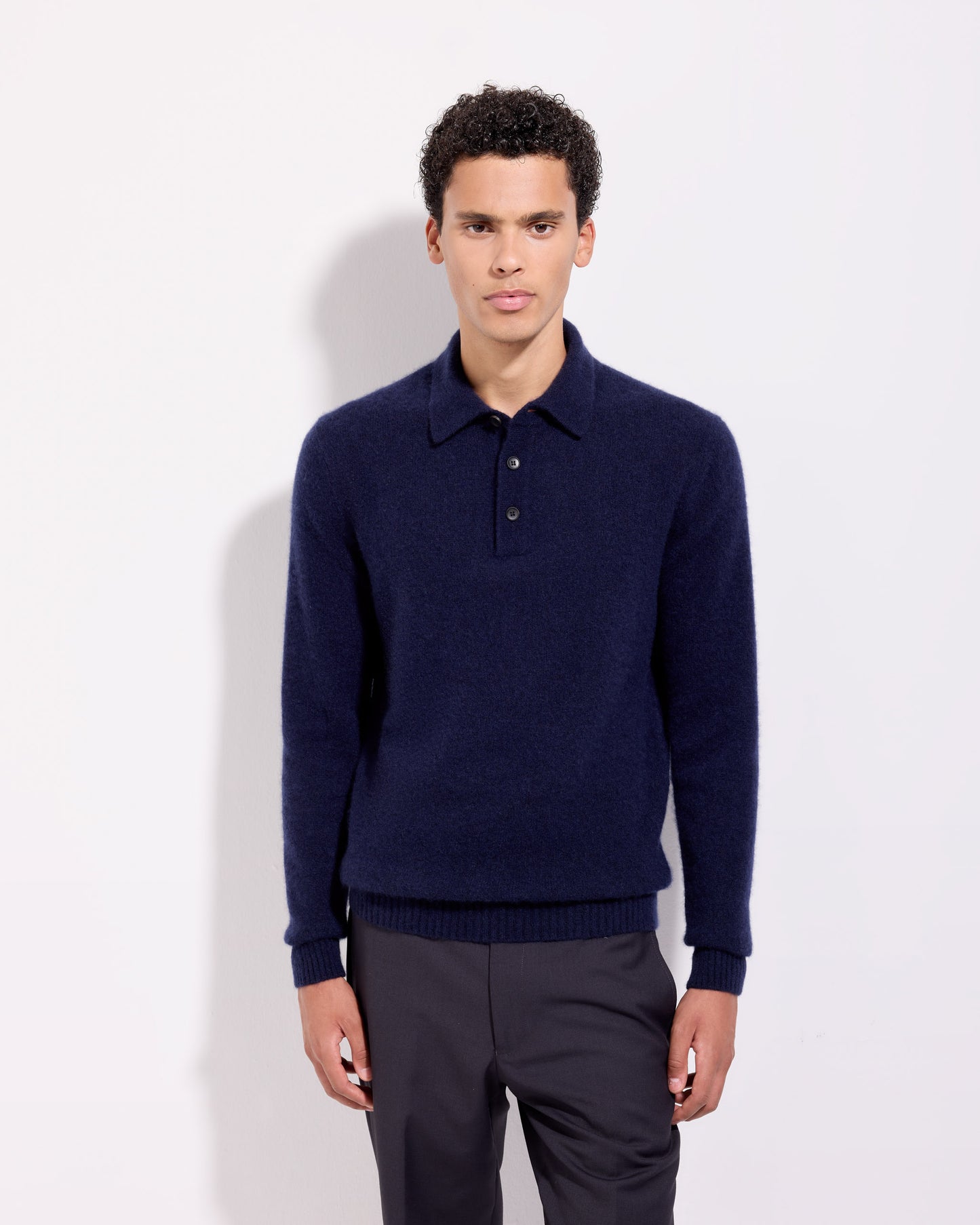 Maglia a polo garzata cashmere seta indaco