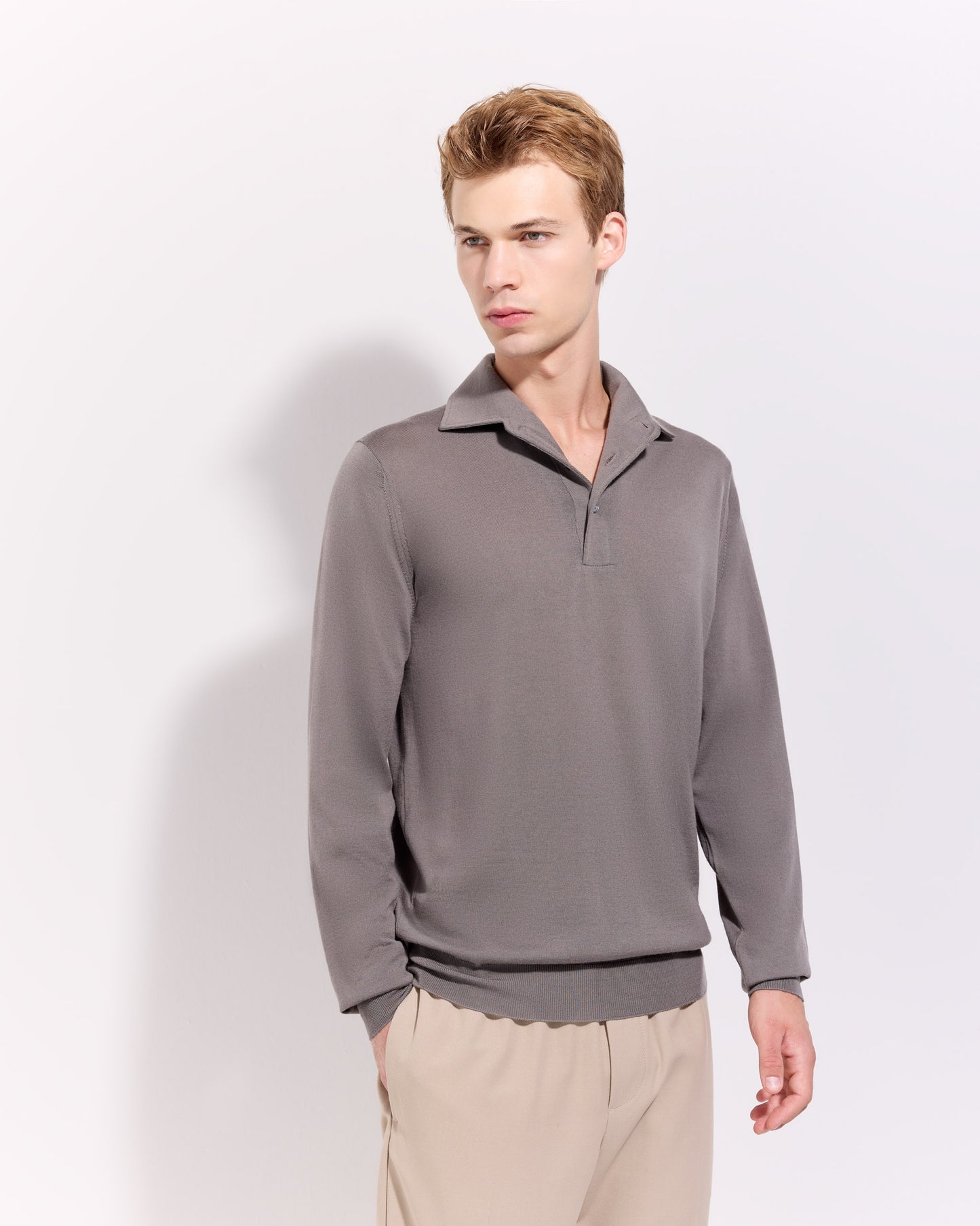 Polo collo con paramontura royal merino tortora