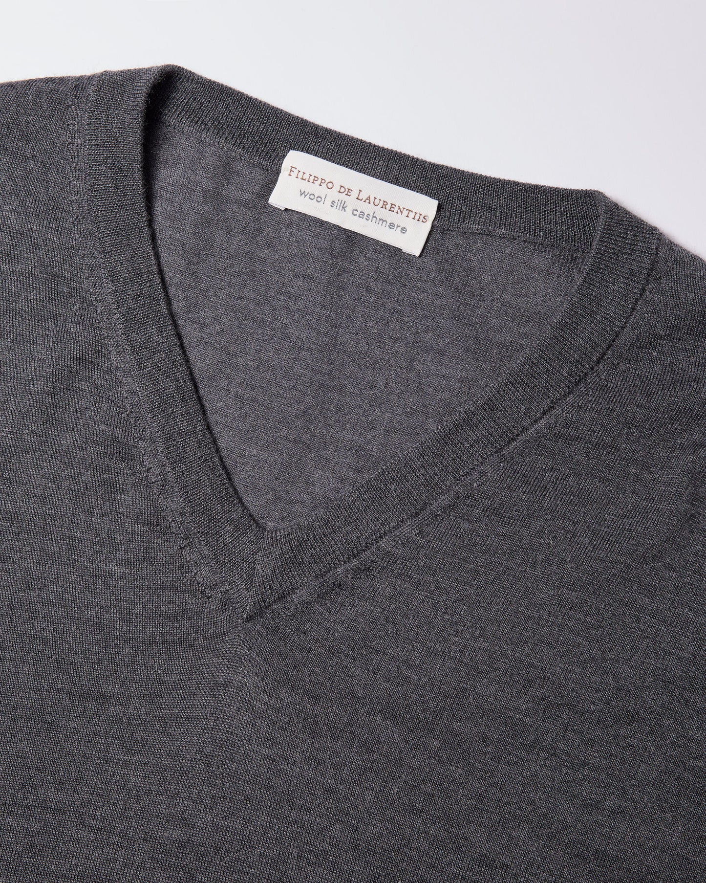 Scollo v lana seta cashmere grafite