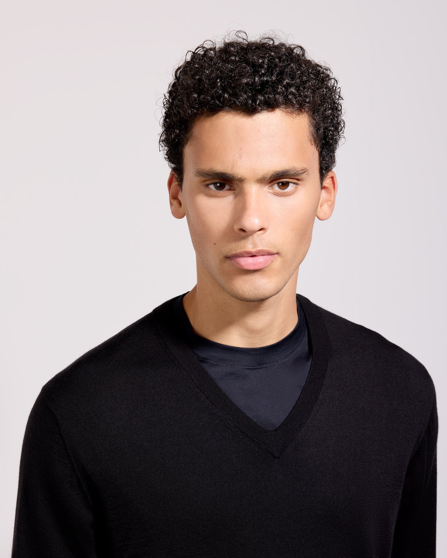 Scollo v lana seta cashmere nero