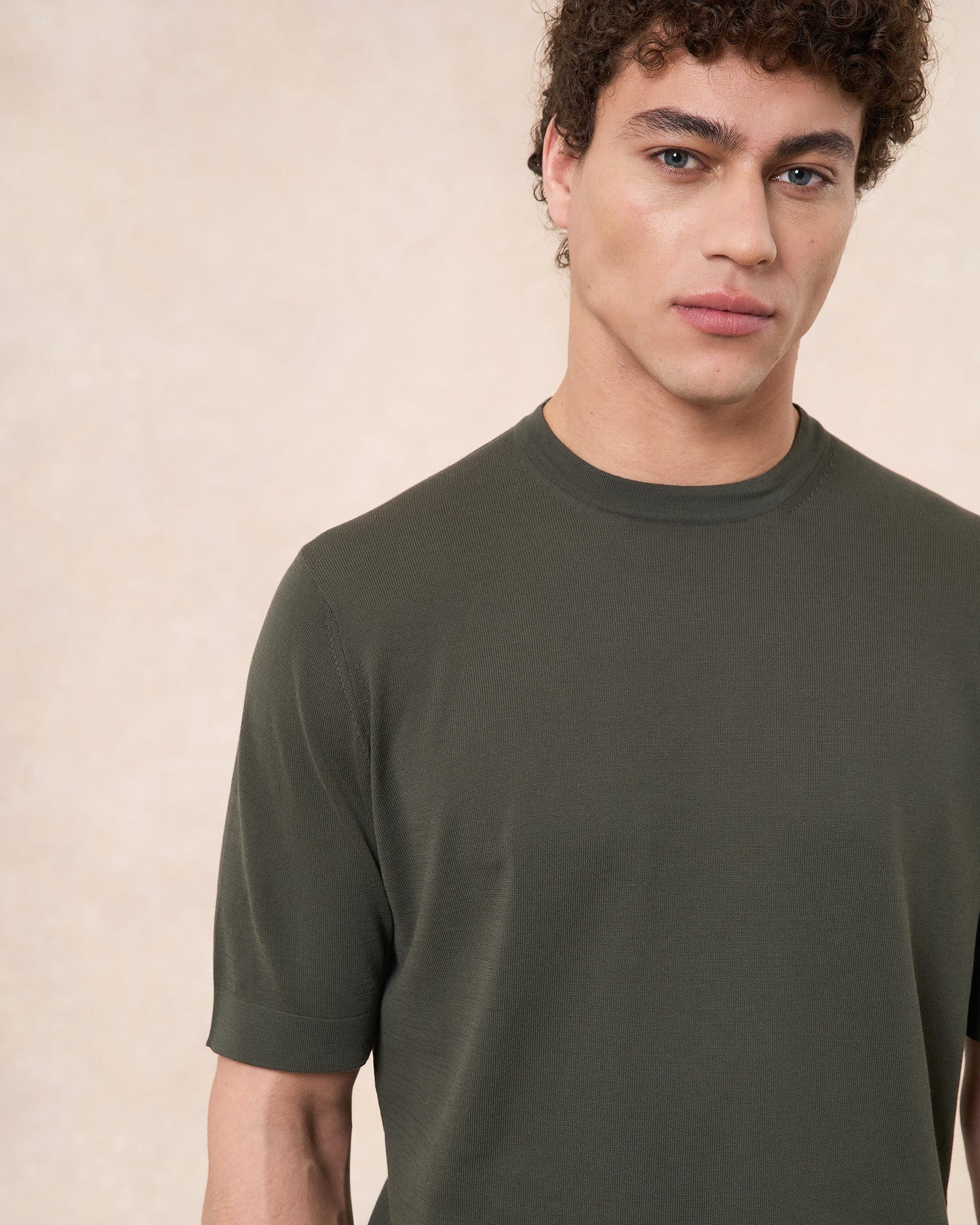 T-shirt verde militare in cotone crepe slim fit