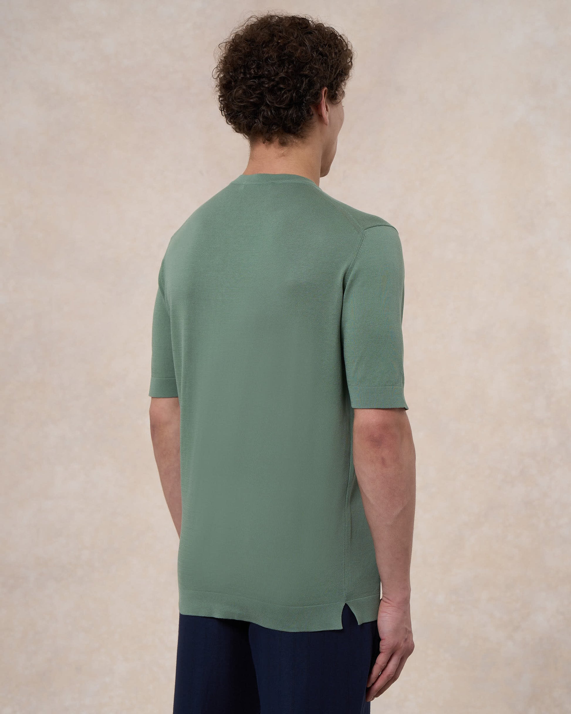 T-shirt verde salvia in cotone crepe slim fit