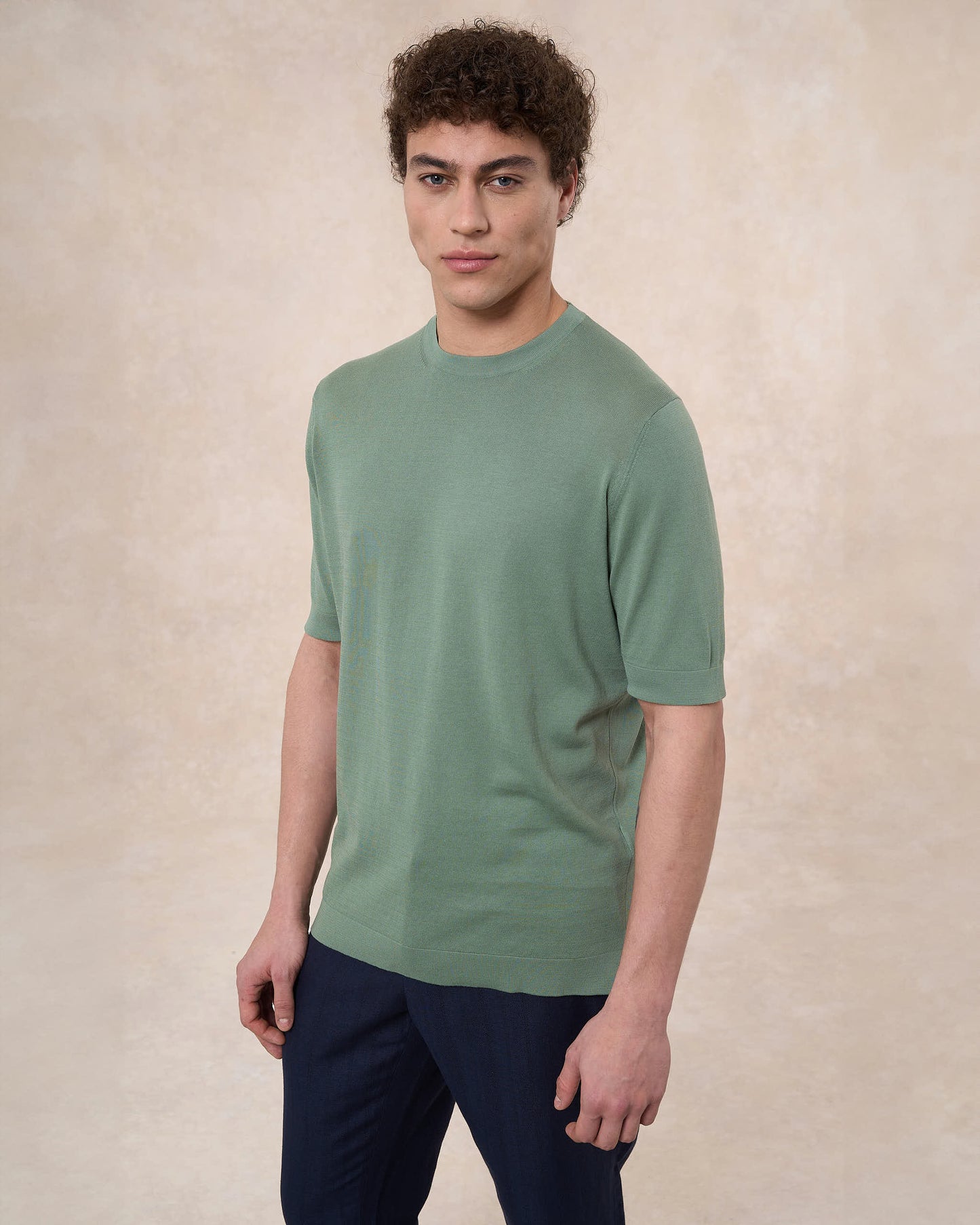 T-shirt verde salvia in cotone crepe slim fit
