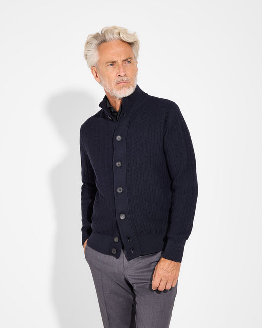 Blusotto con bottoni spigatino