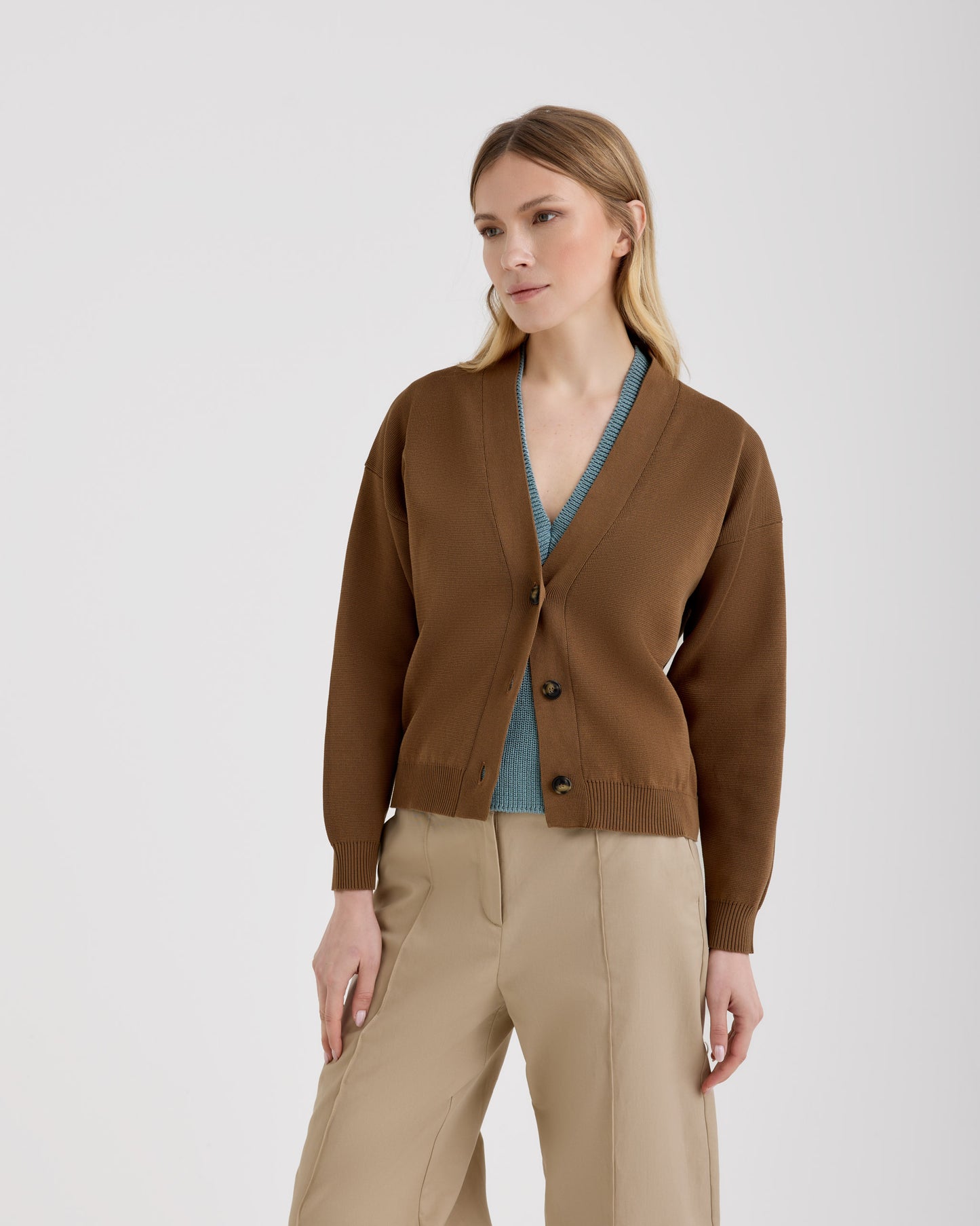 Buttoned cardigan |242485|