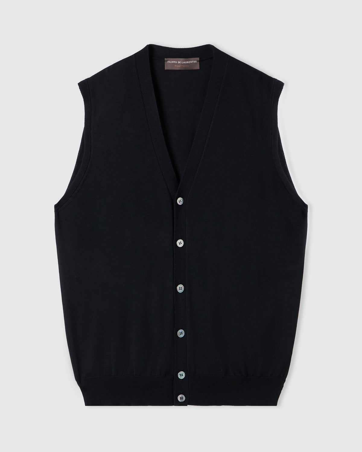 Buttoned vest Black | Filippo De Laurentiis