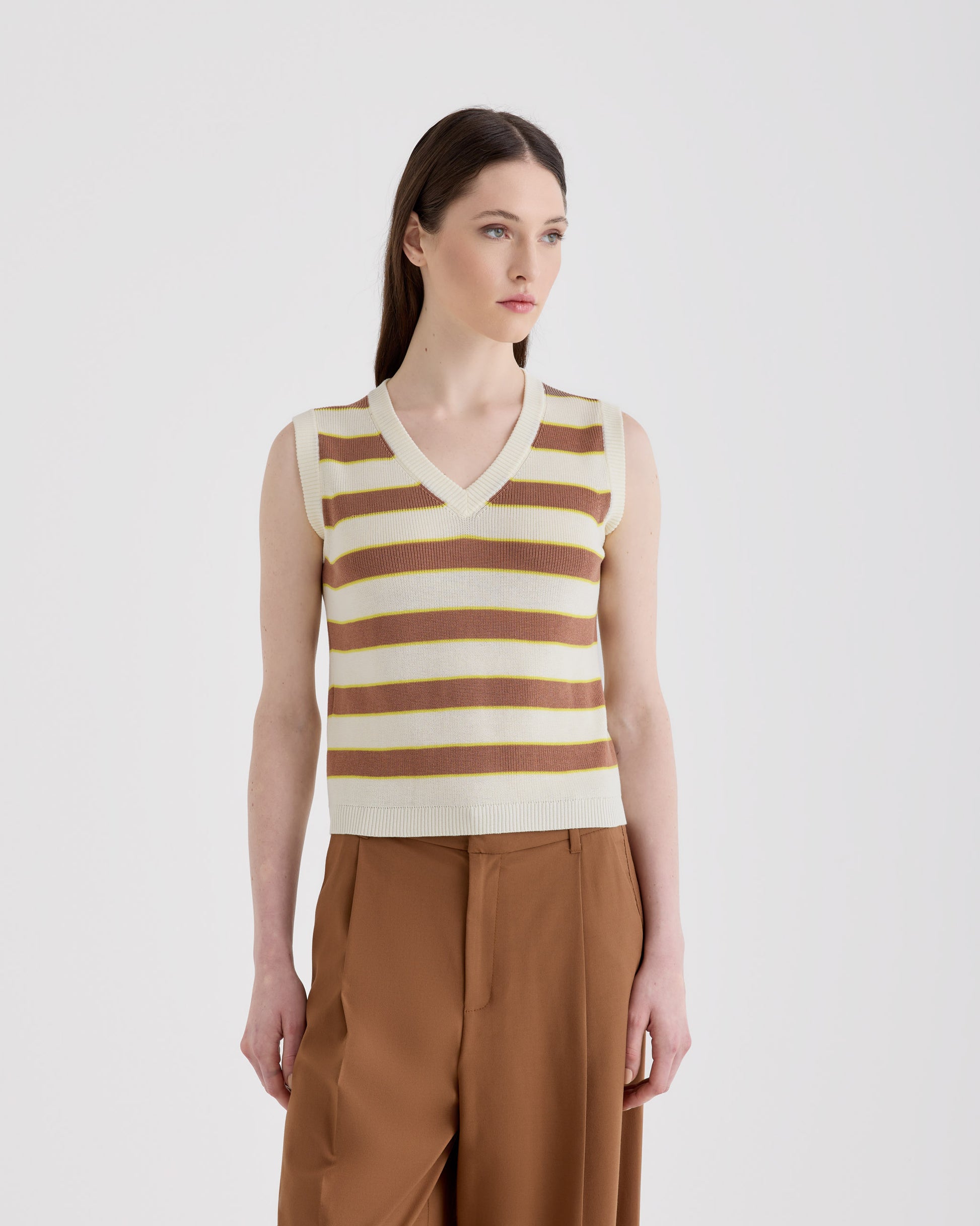 V-neck sweater BEROWN YELLOW CHALK | Filippo De Laurentiis