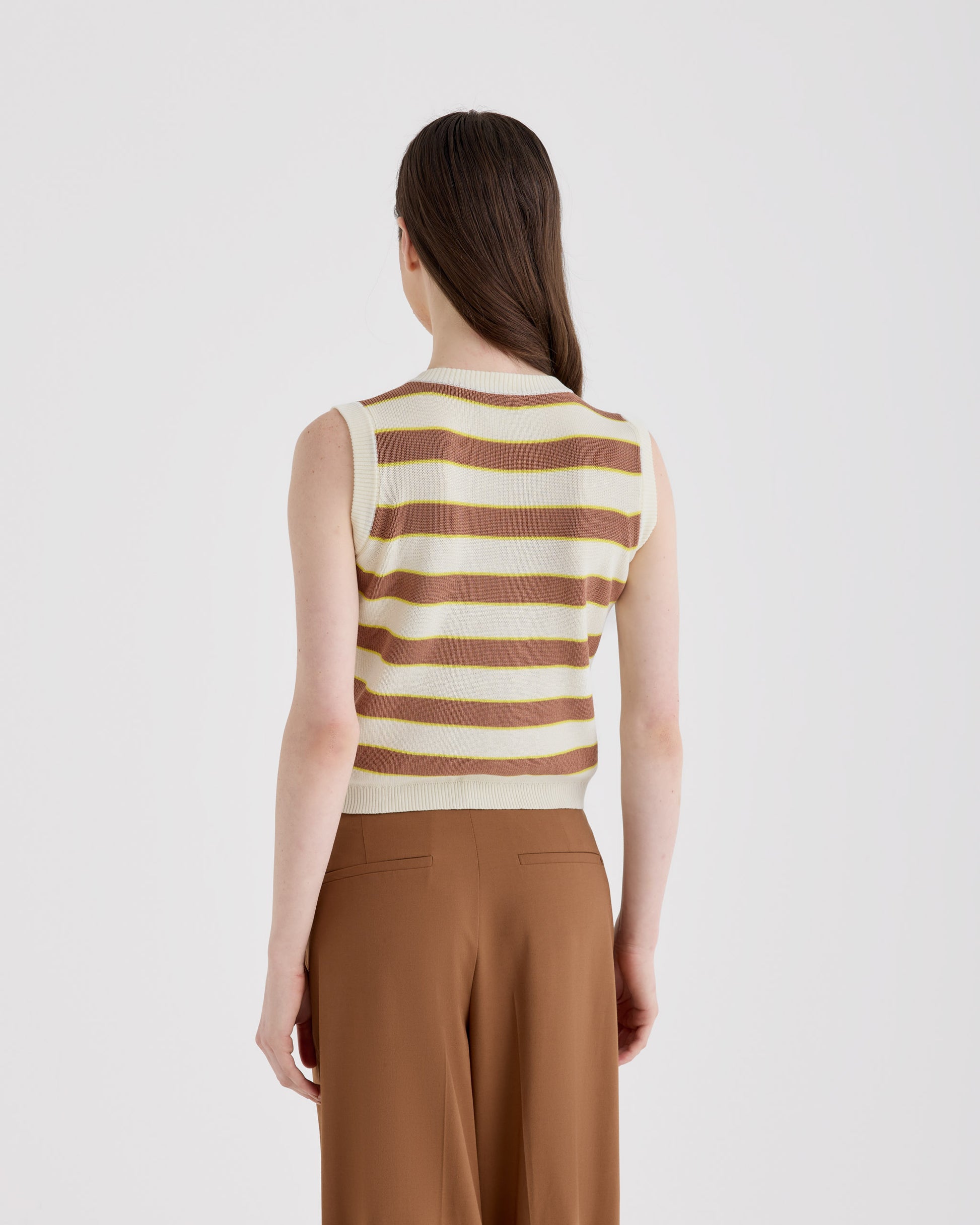 V-neck sweater BEROWN YELLOW CHALK | Filippo De Laurentiis