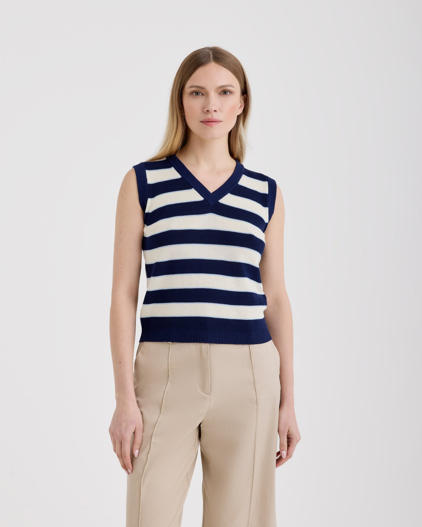 Scollo V |242177|