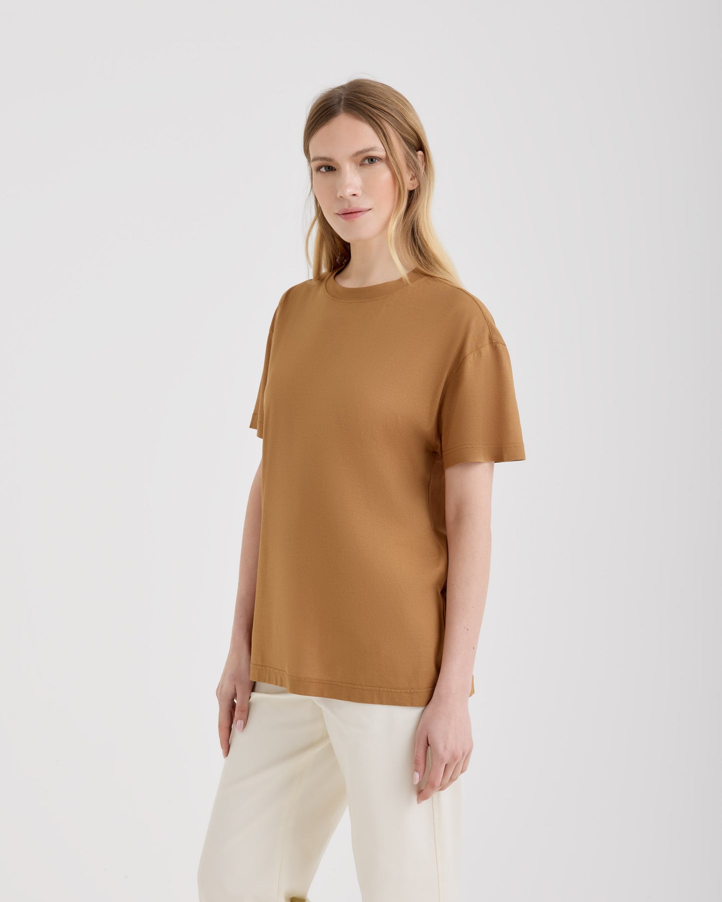 T-shirt over |242250|