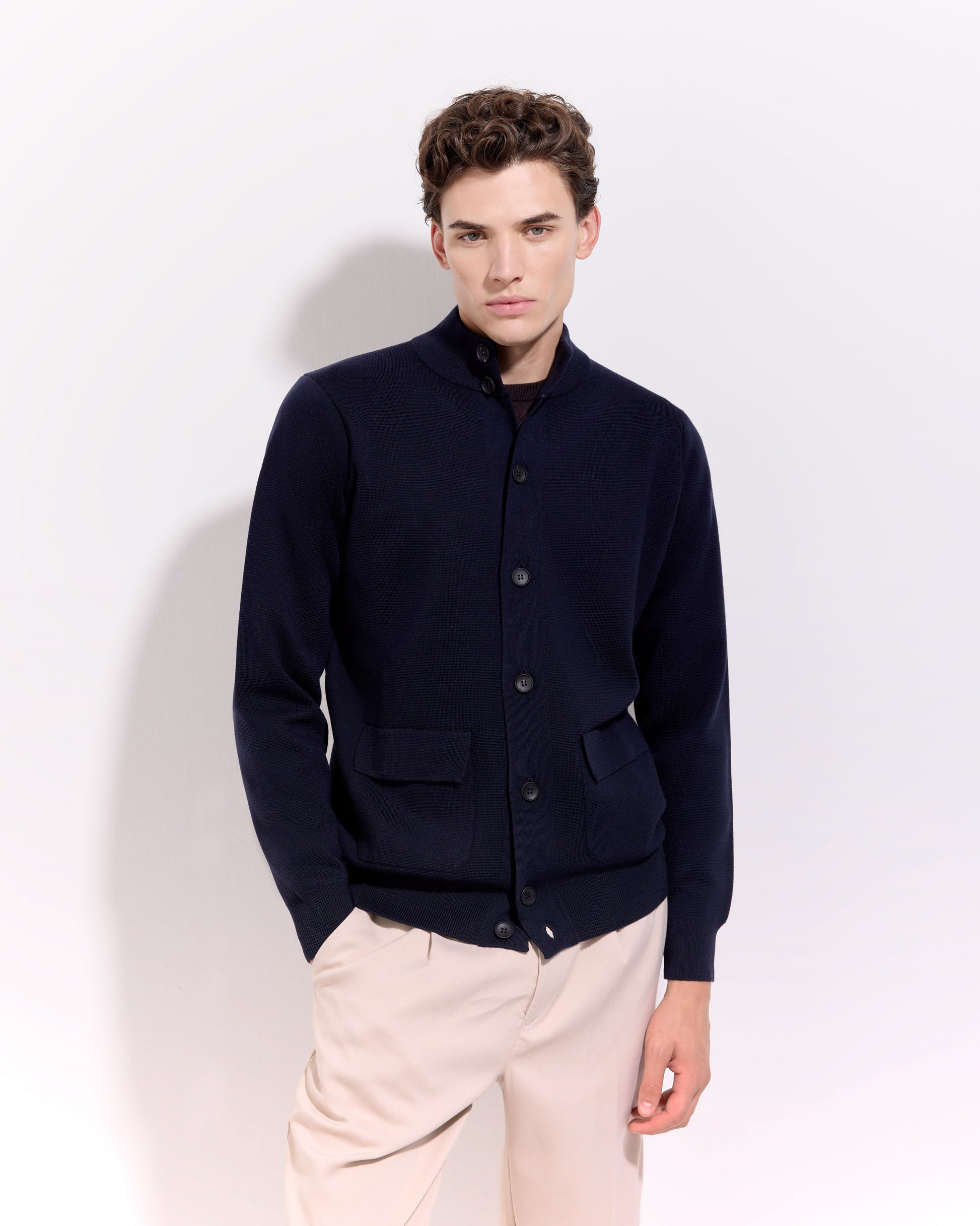 Cardigan con bottoni punto milano lana merino blu navy