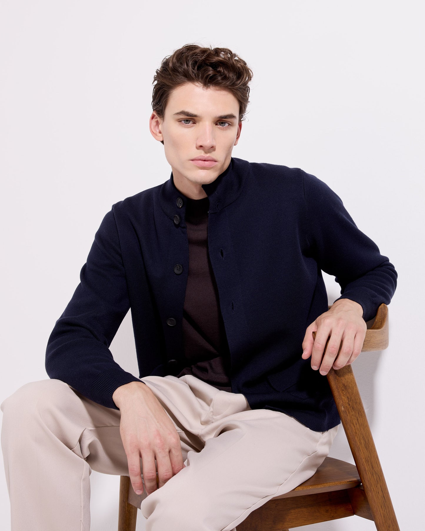 Cardigan con bottoni punto milano lana merino blu navy