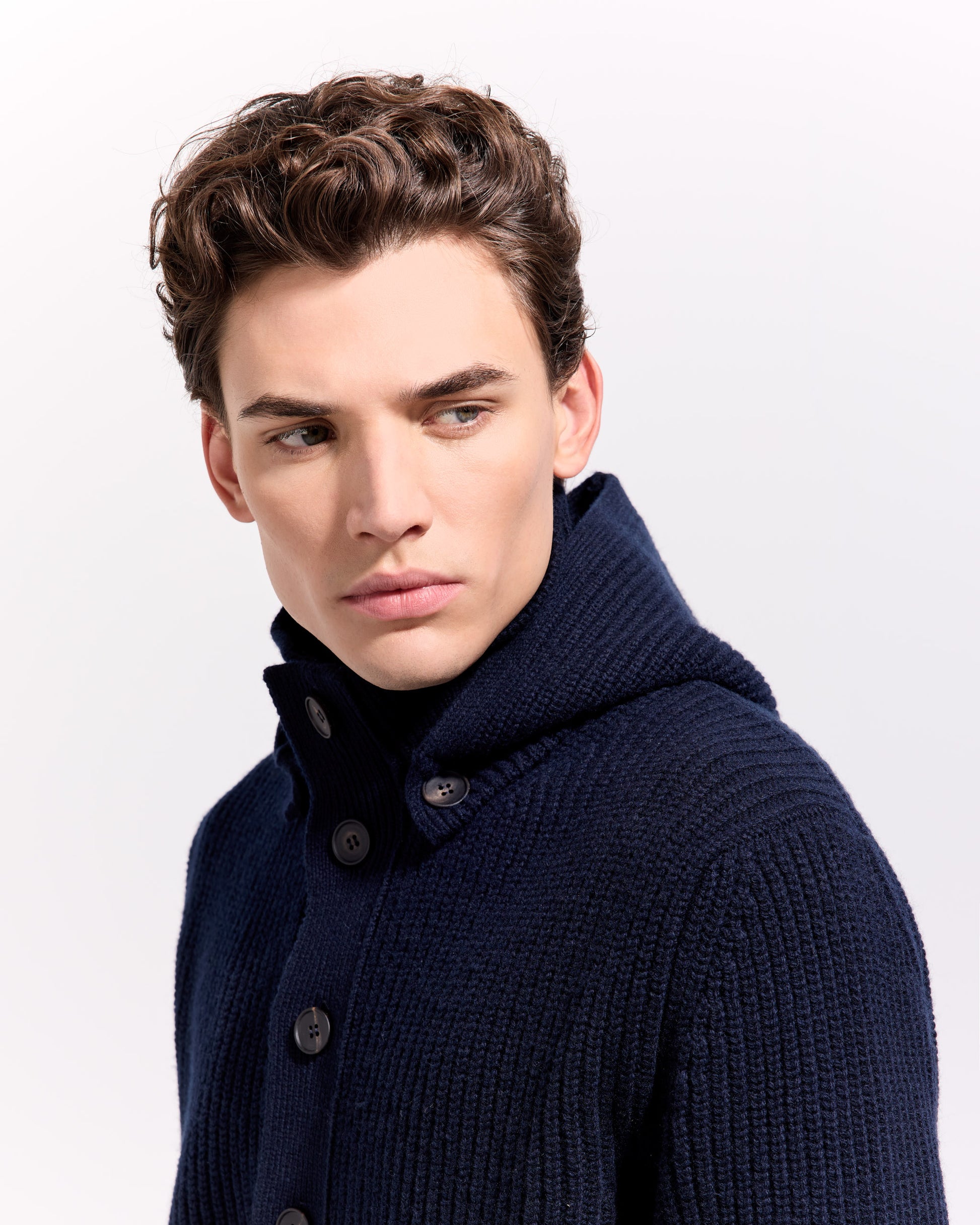 Cardigan con bottoni costa inglese lana cashmere blu oltremare