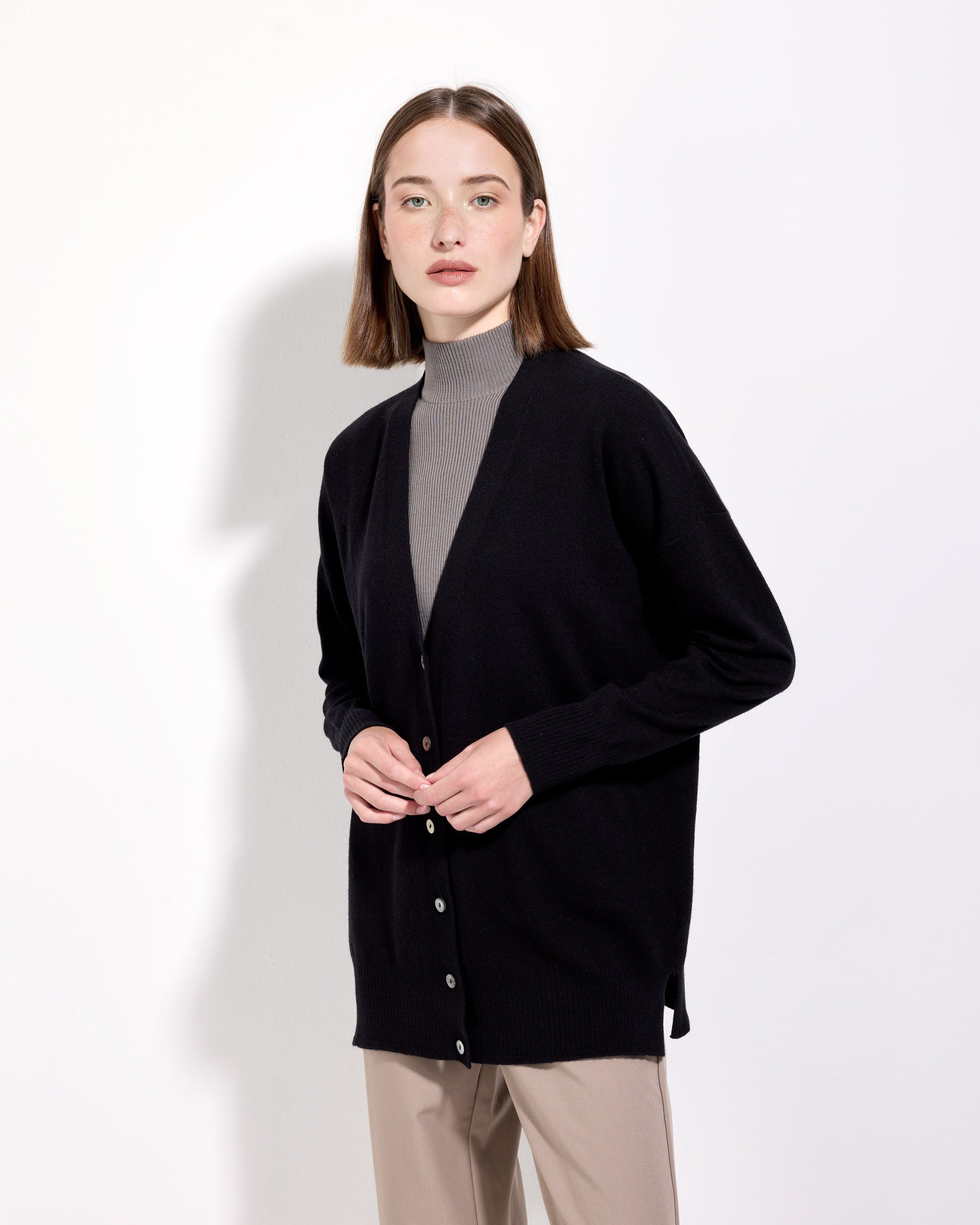 Cardigan con bottoni lana seta cashmere nero 