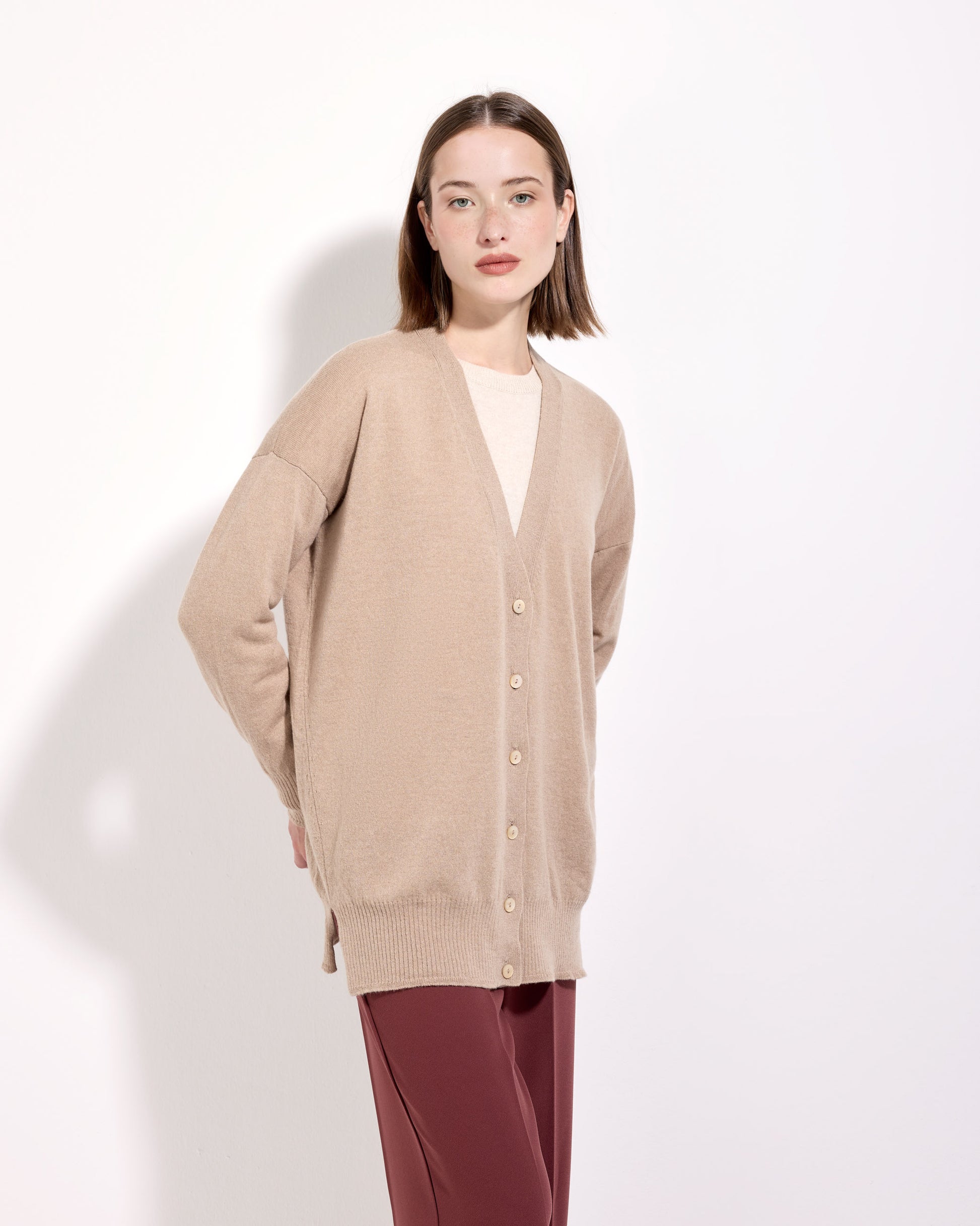 Cardigan con bottoni lana seta cashmere sabbia