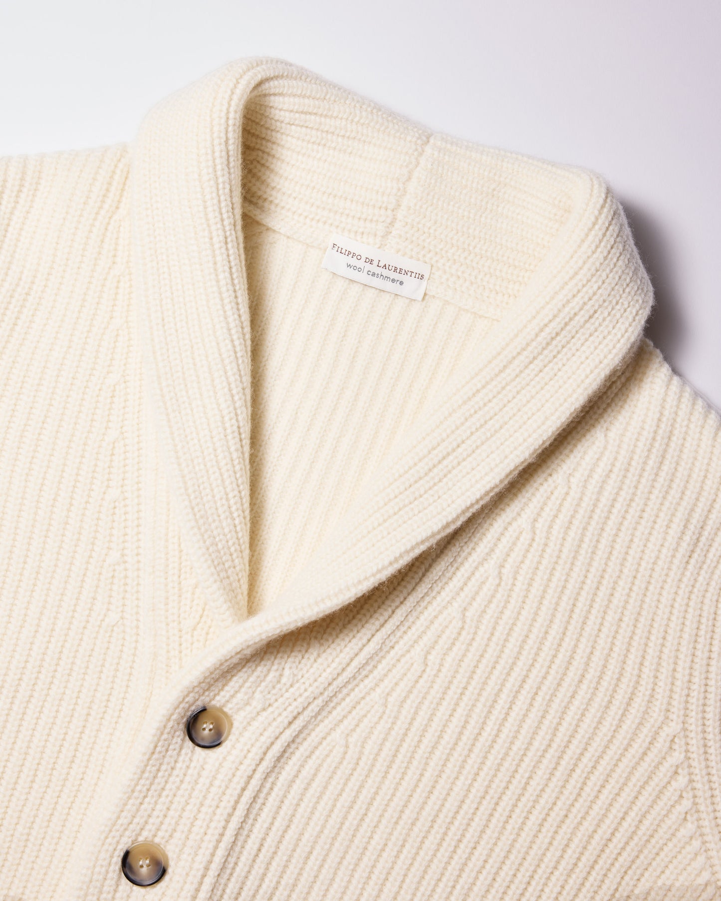 Cardigan sciallato costa inglese lana cashmere bianco latte