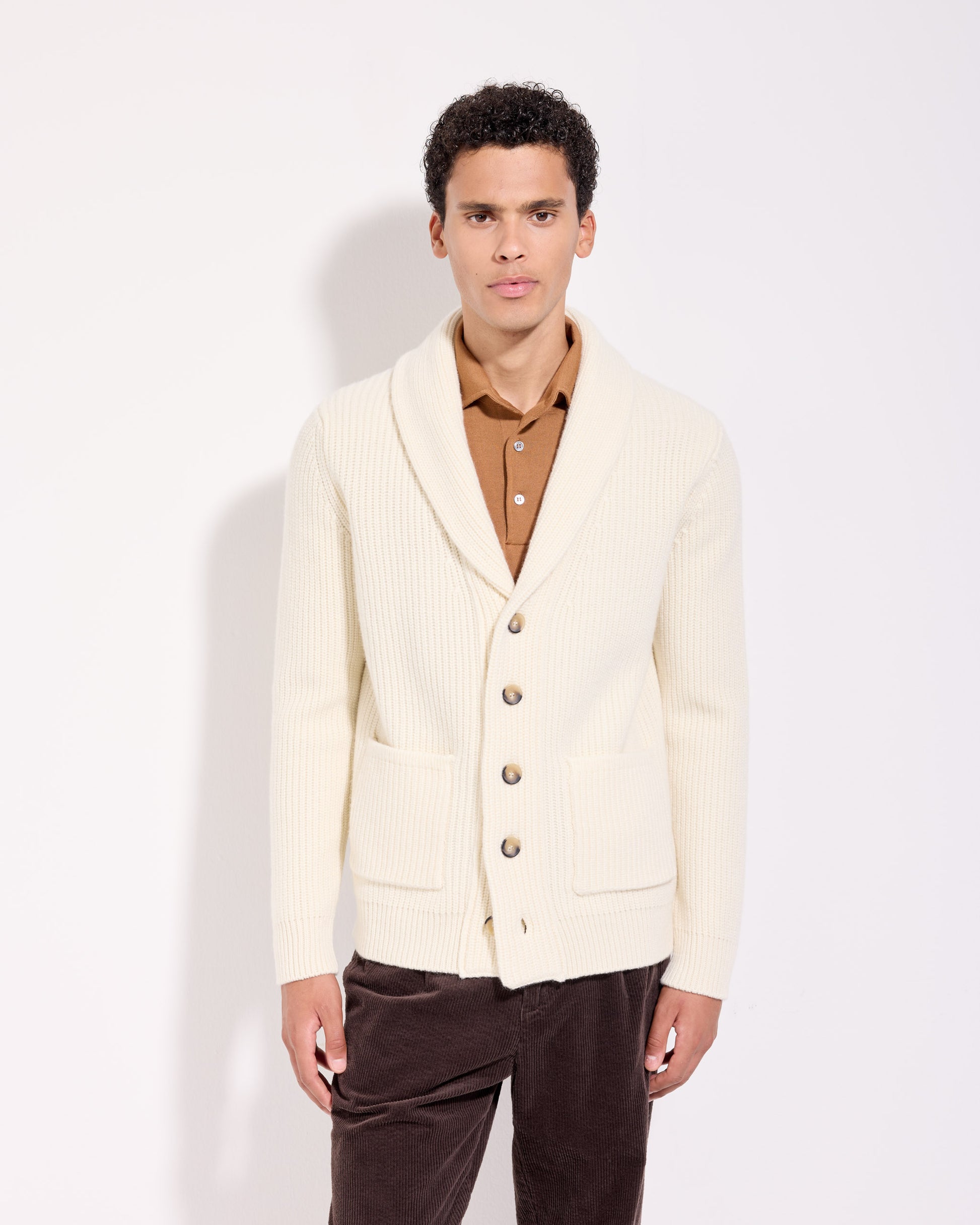 Cardigan sciallato costa inglese lana cashmere bianco latte