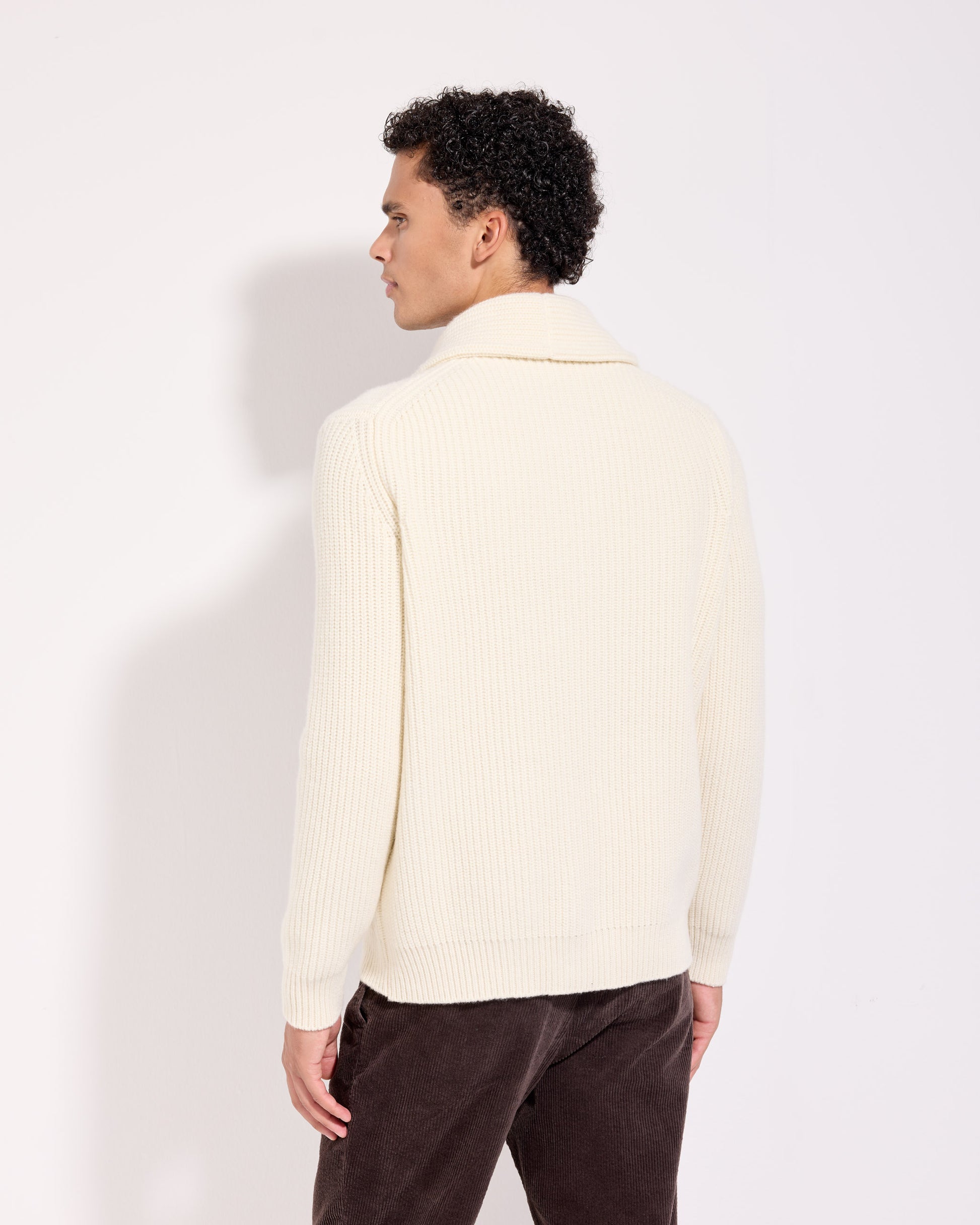 Cardigan sciallato costa inglese lana cashmere bianco latte