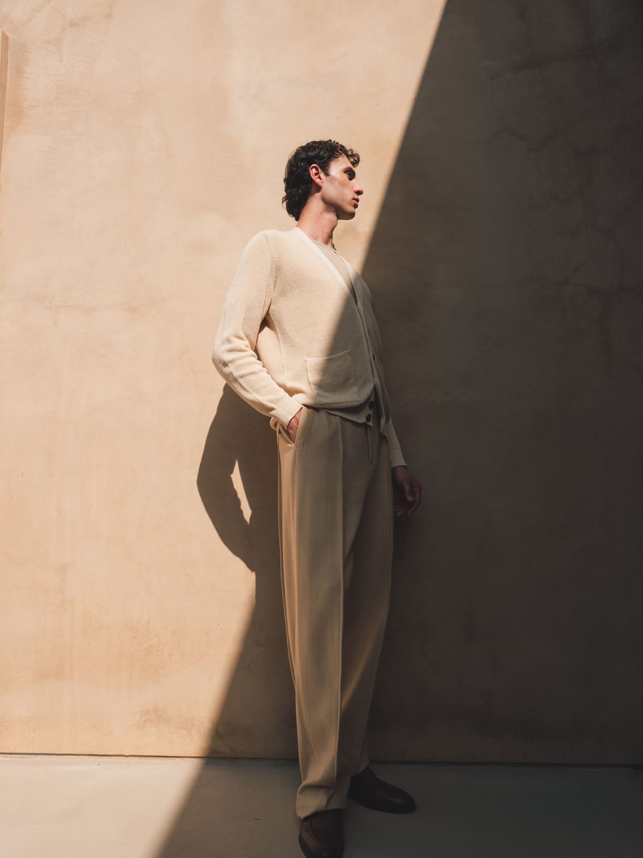 〈flattail〉 FILIPPO DE LAURENTIIS White sweater for man FILIPPO DE LAURENTIIS F/W 22-23
