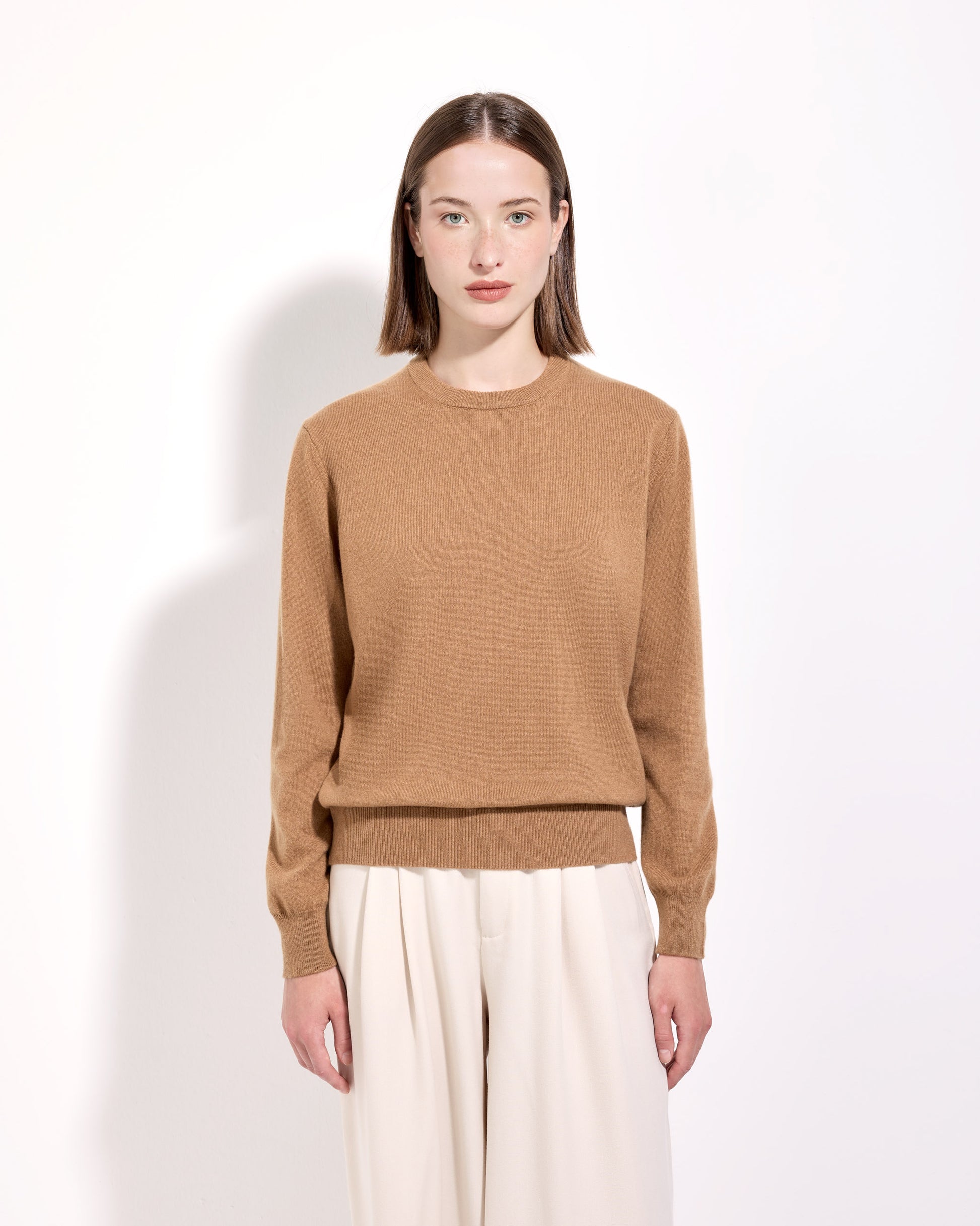 Girocollo cashmere cammello scuro