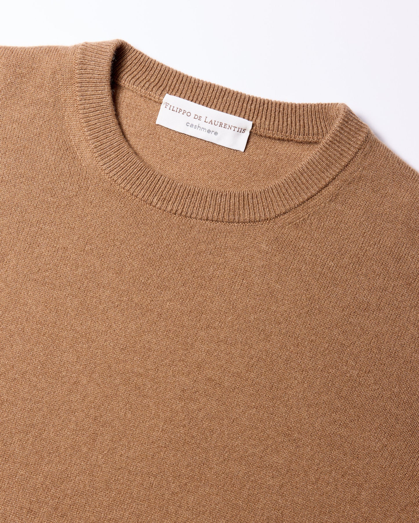 Girocollo cashmere cammello scuro