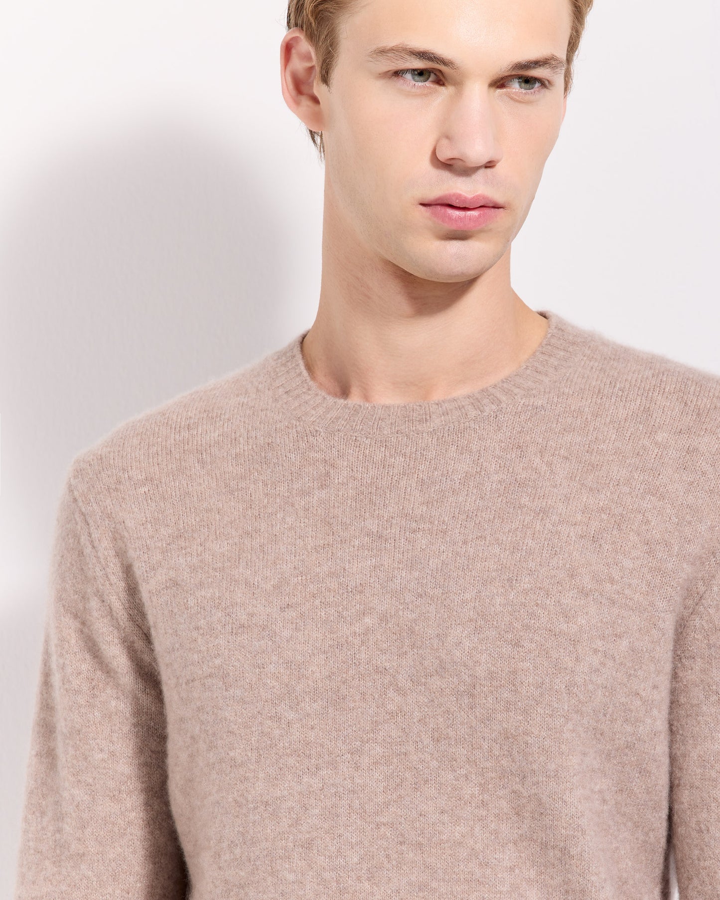 Girocollo garzato cashmere seta grigio