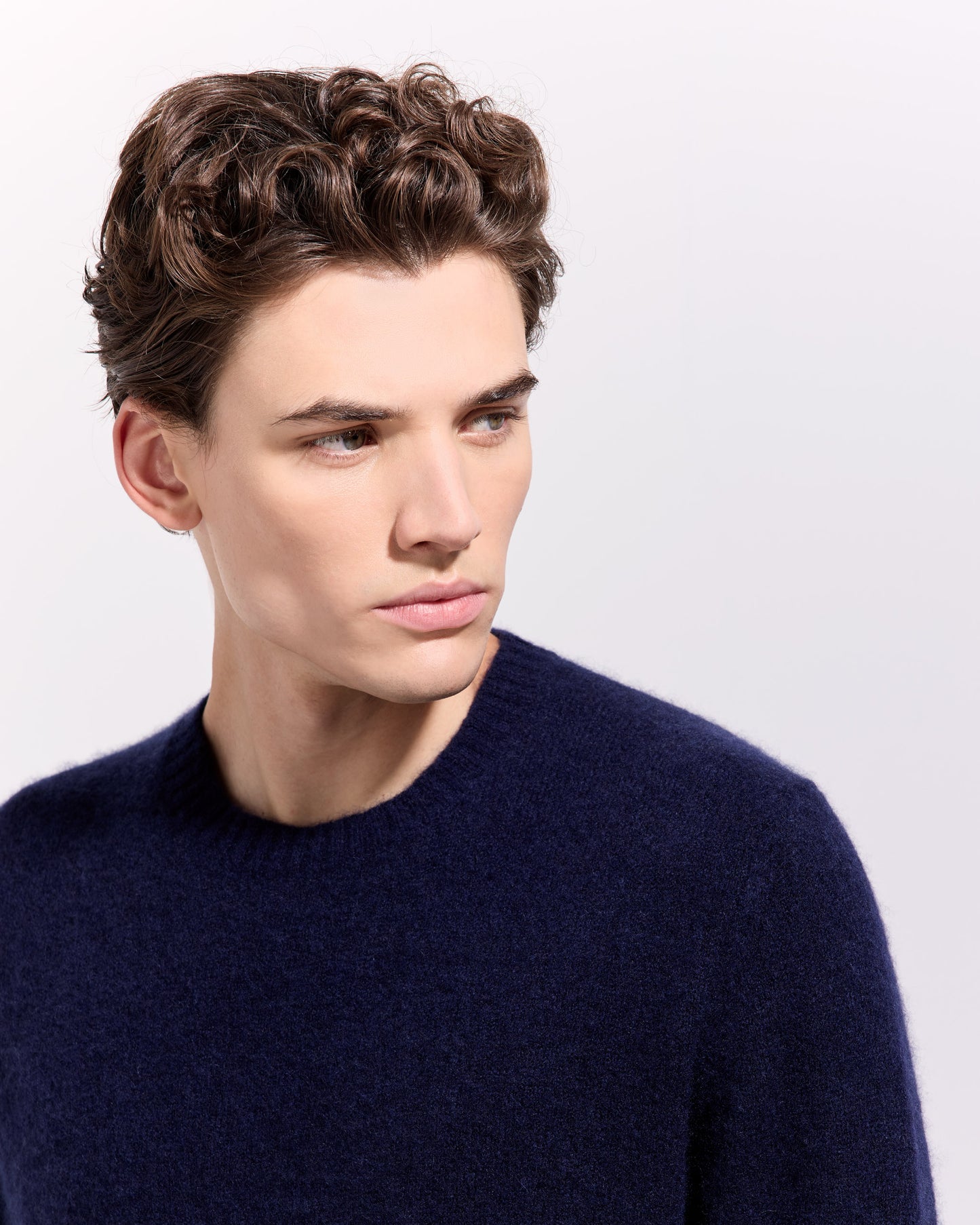 Girocollo garzato cashmere seta indaco
