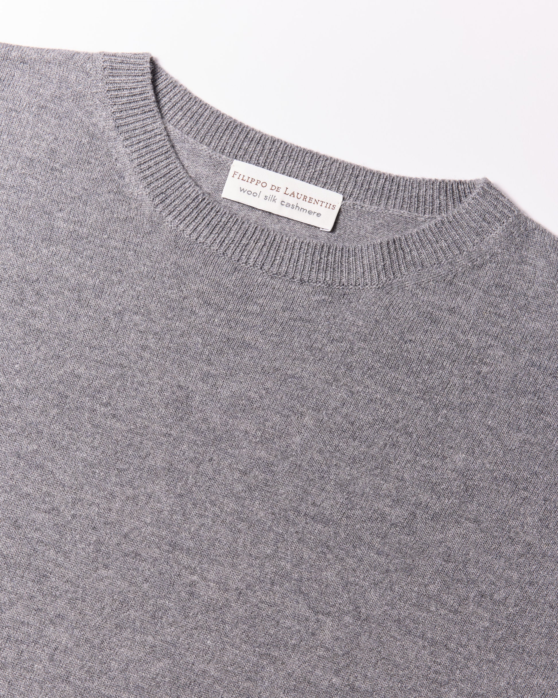 Girocollo lana seta cashmere grigio pietra