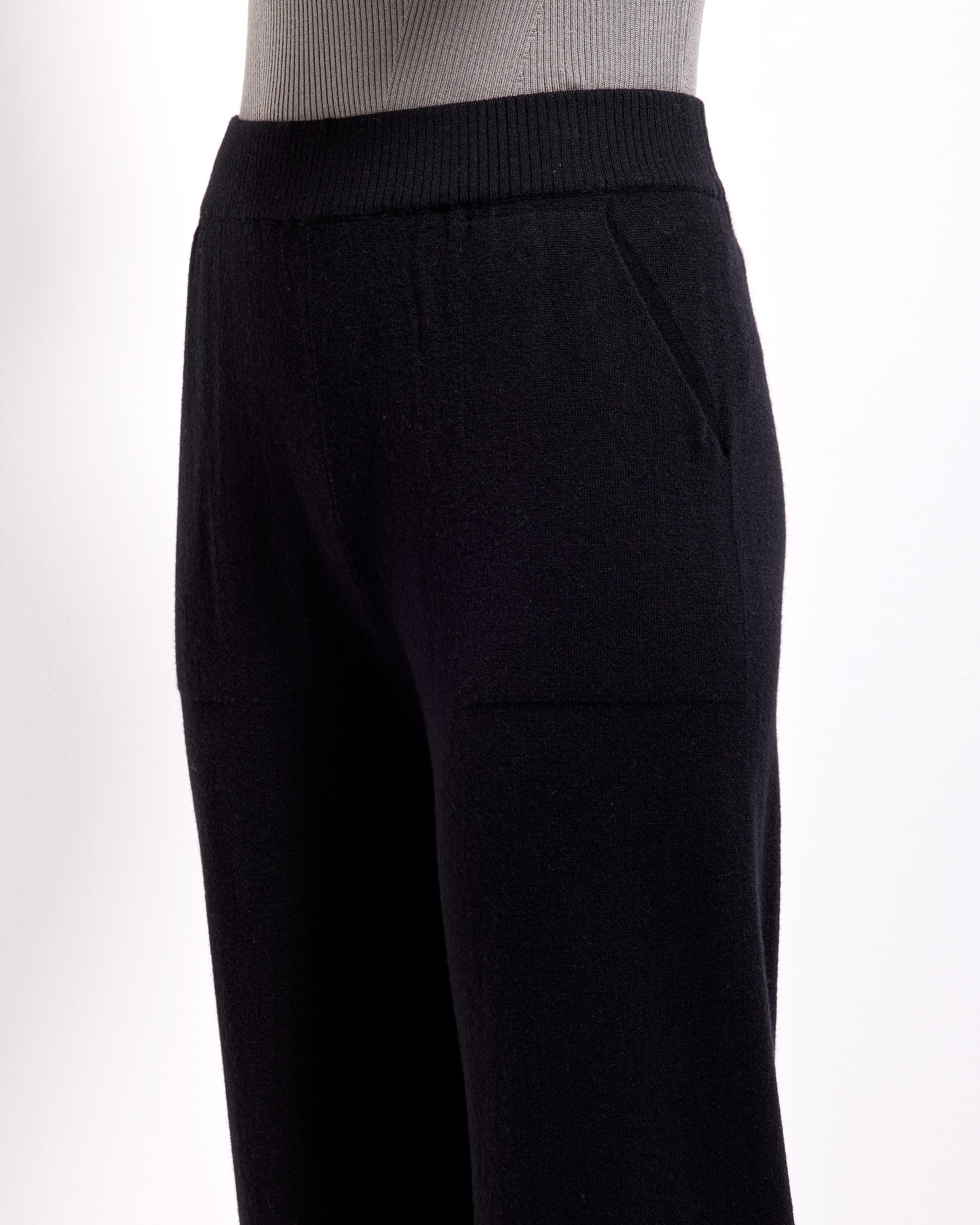 Pantalone lana cashmere seta nero 