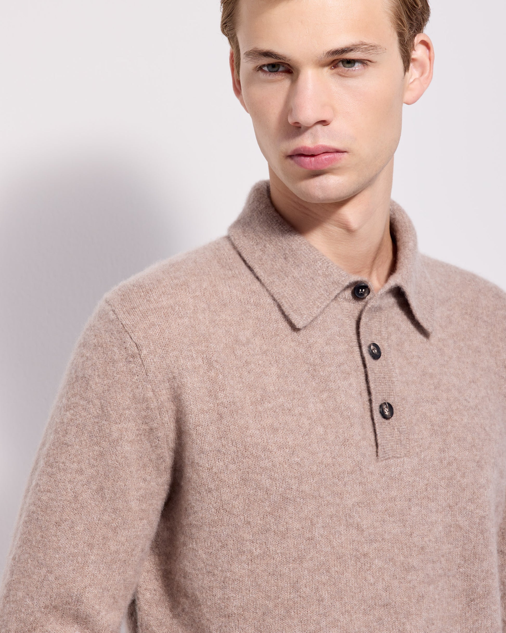 Maglia a polo garzata cashmere seta grigio