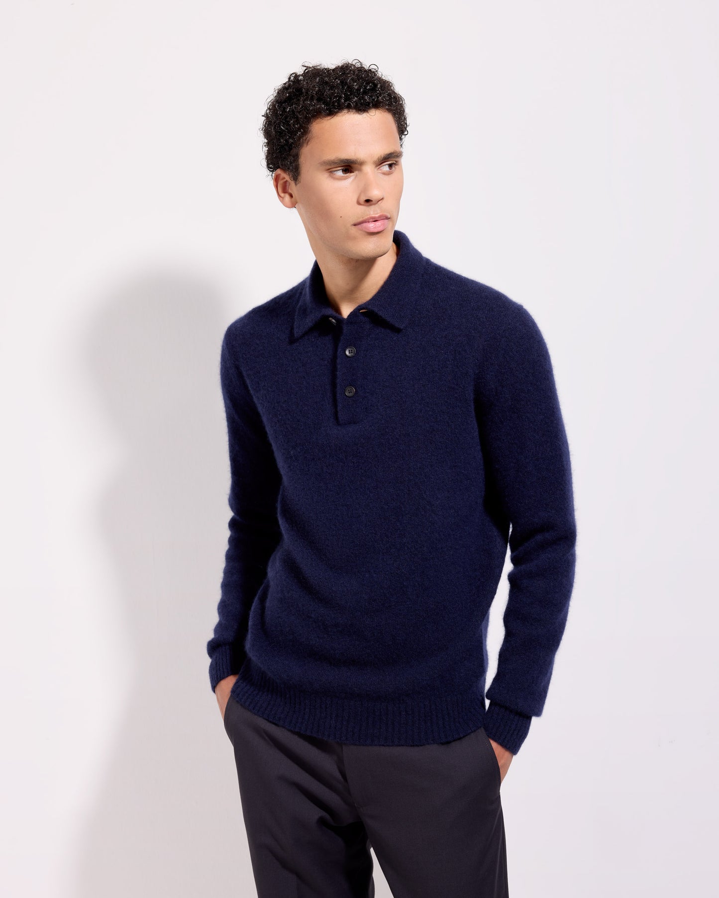Maglia a polo garzata cashmere seta indaco