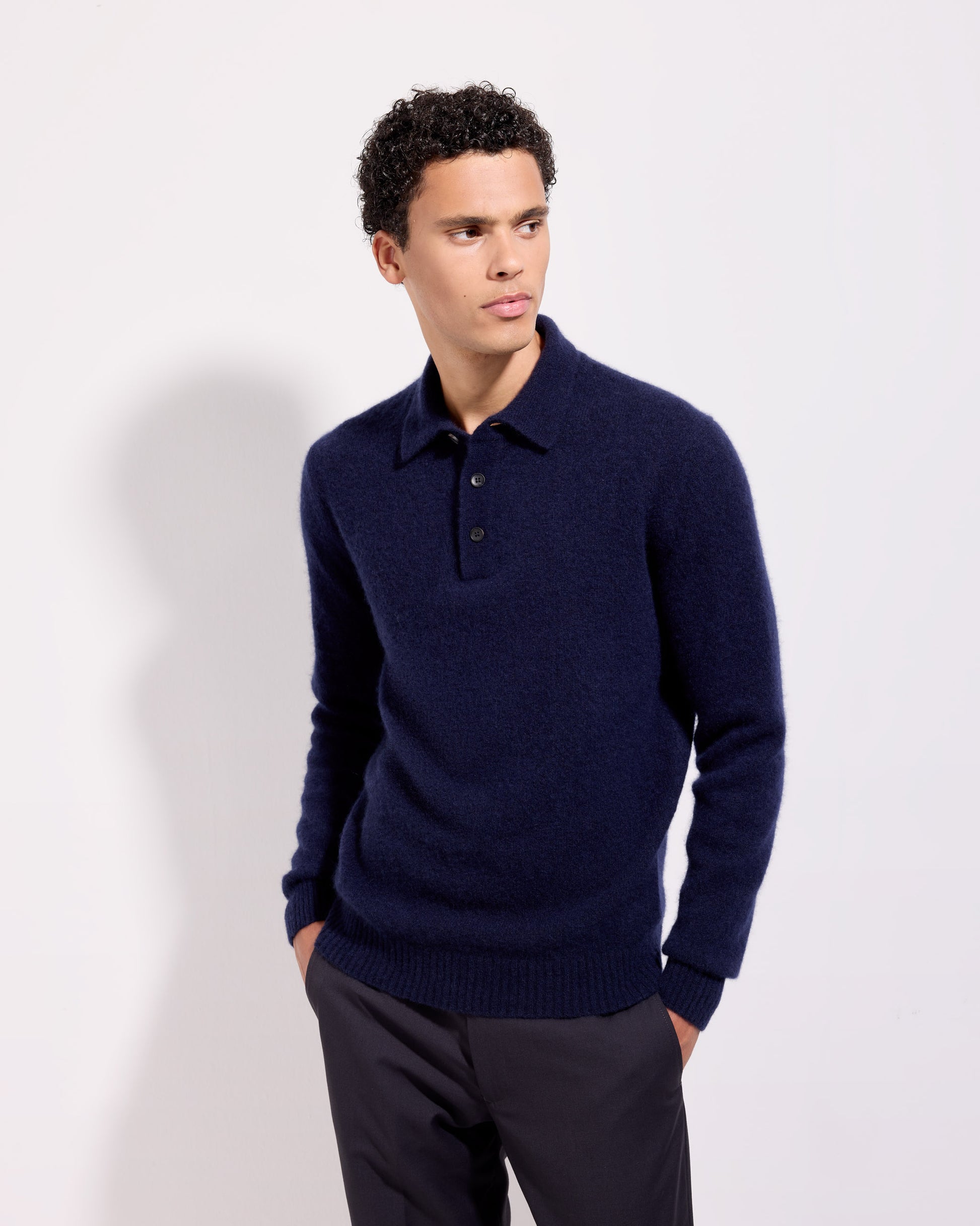 Maglia a polo garzata cashmere seta indaco