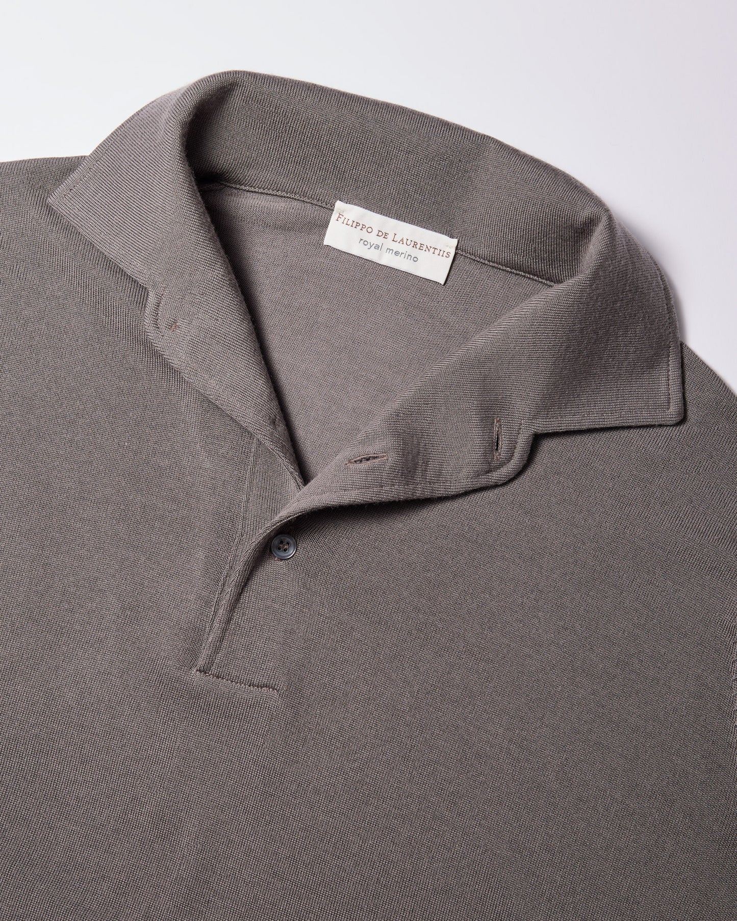 Polo collo con paramontura royal merino tortora