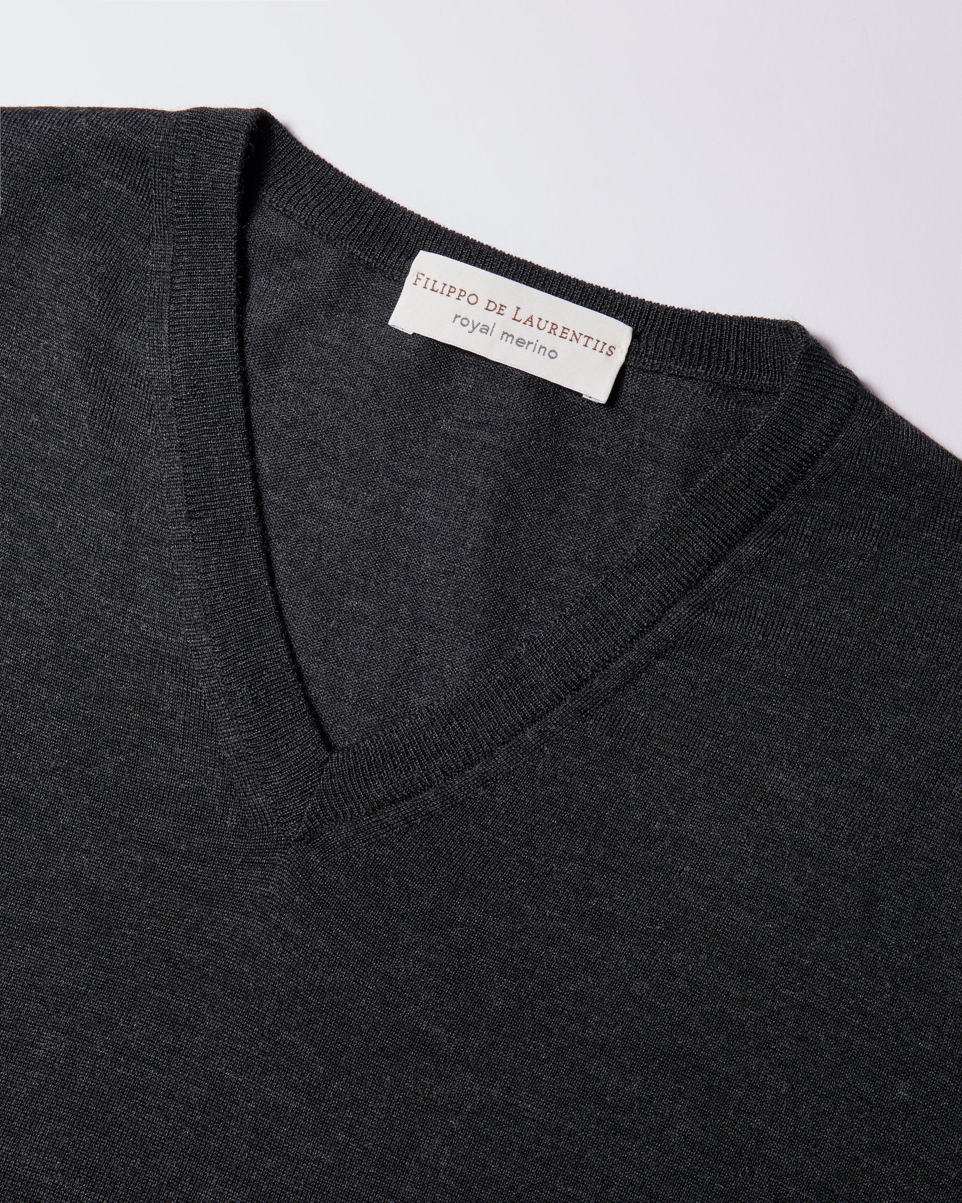 Scollo v royal merino antracite