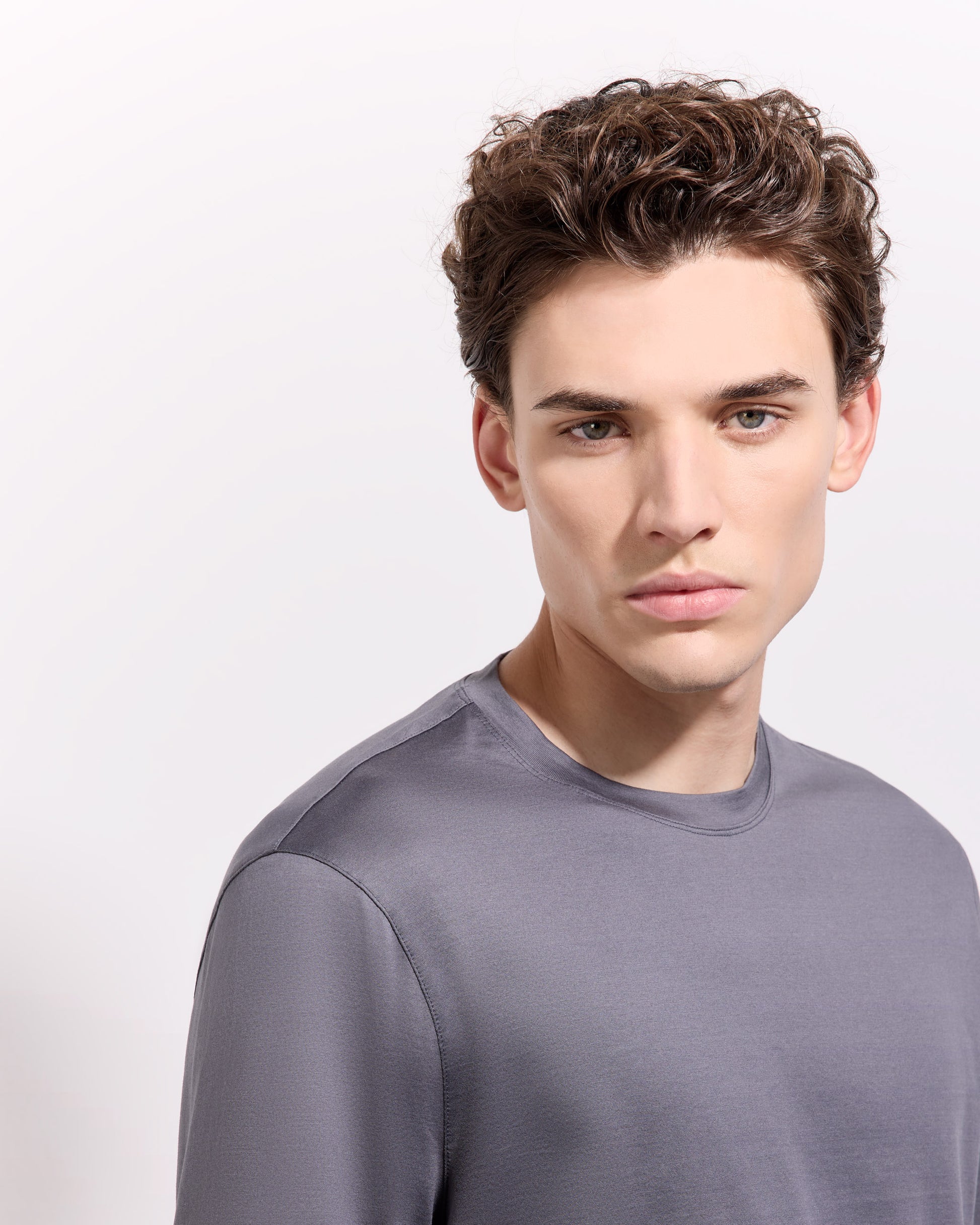T-shirt supima jersey di cotone grigio ferro